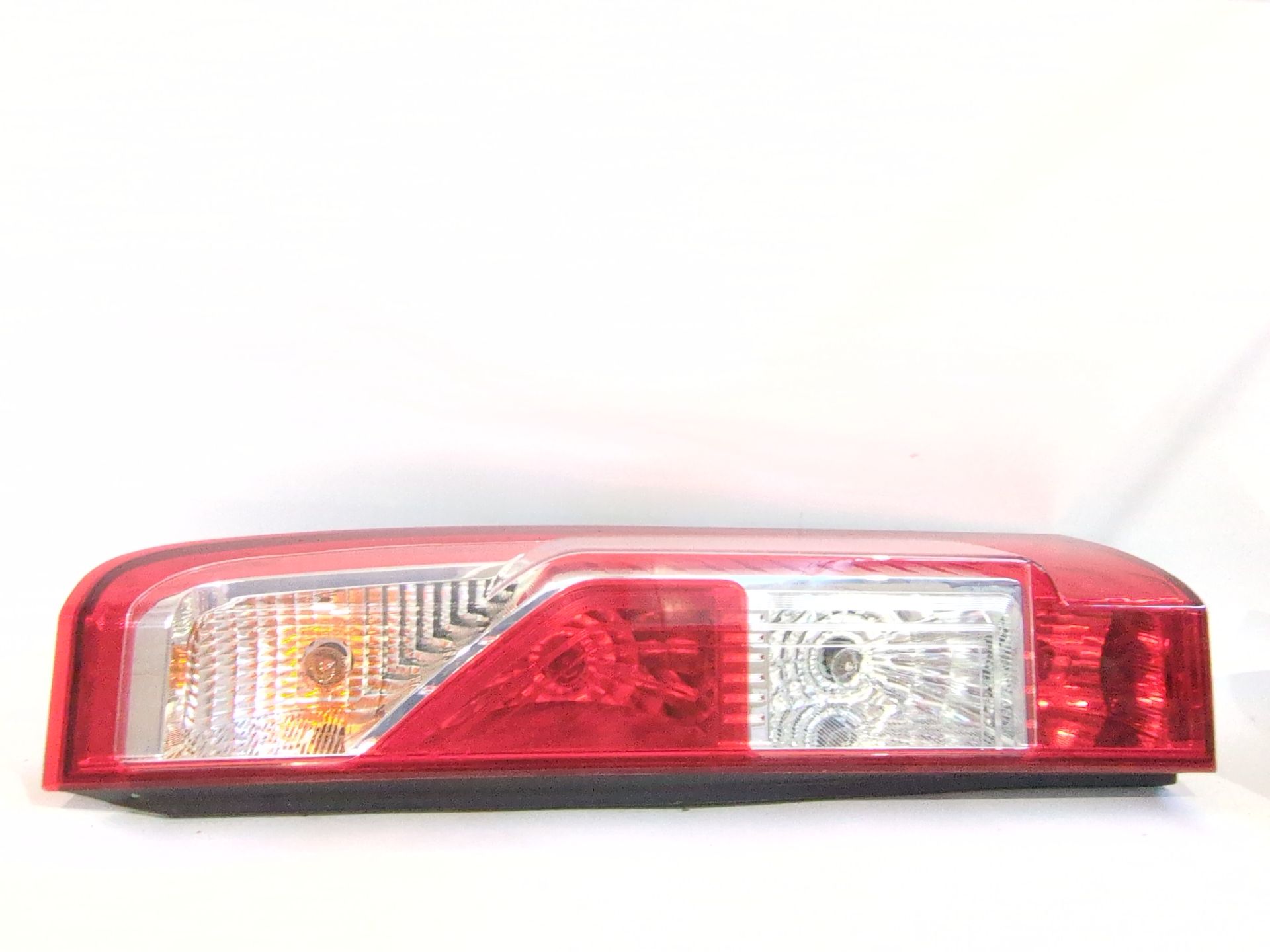 PILOTO TRASERO DERECHO RENAULT MASTER III FURGONETA (FV) 2.3 DCI 130 FWD (FV0M FV0Y)