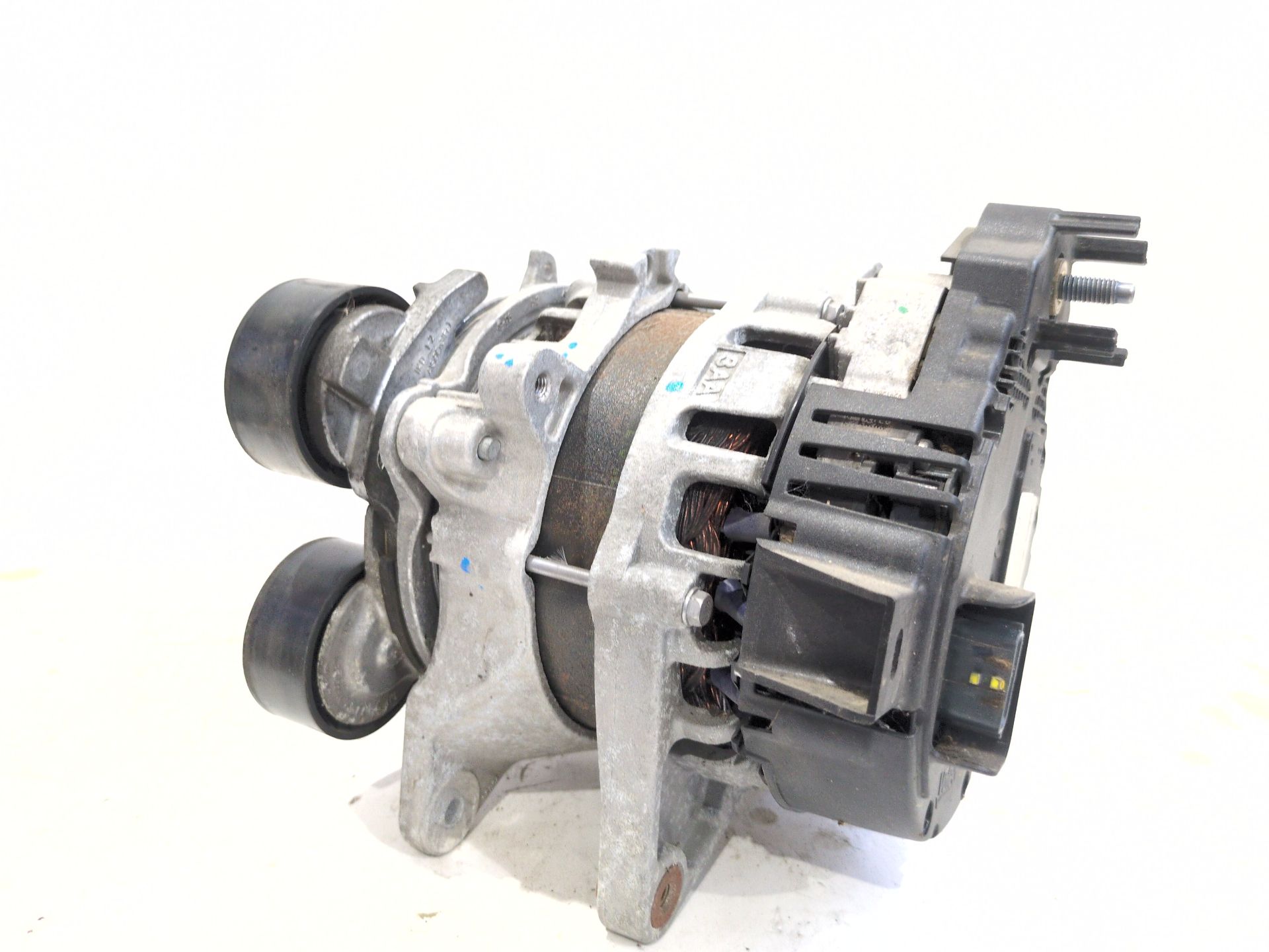 ALTERNADOR RENAULT CAPTUR II (HF_) TCE 140 (HFN0)