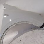 aleta_delantera_derecha_631006635r_ice_white_bc_ov369_renault_kadjar_ha_hl_1_5_blue_dci_115