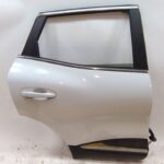 puerta_trasera_derecha_821000294r_ice_white_bc_ov369_renault_kadjar_ha_hl_1_5_blue_dci_115
