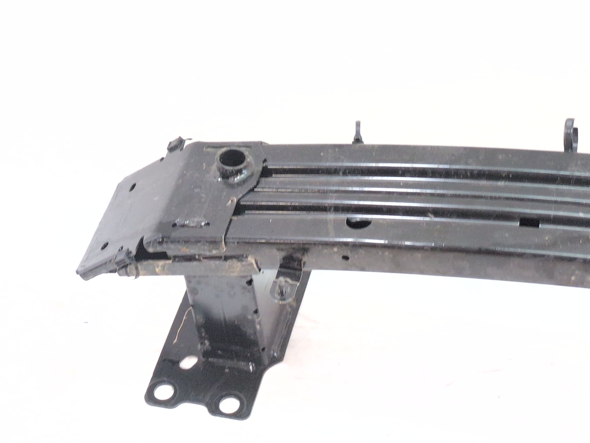 refuerzo_paragolpes_delantero_752101751r_renault_austral_tce_160