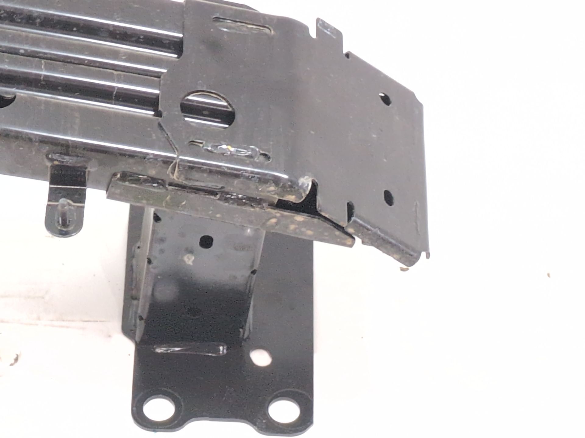 refuerzo_paragolpes_delantero_752101751r_renault_austral_tce_160