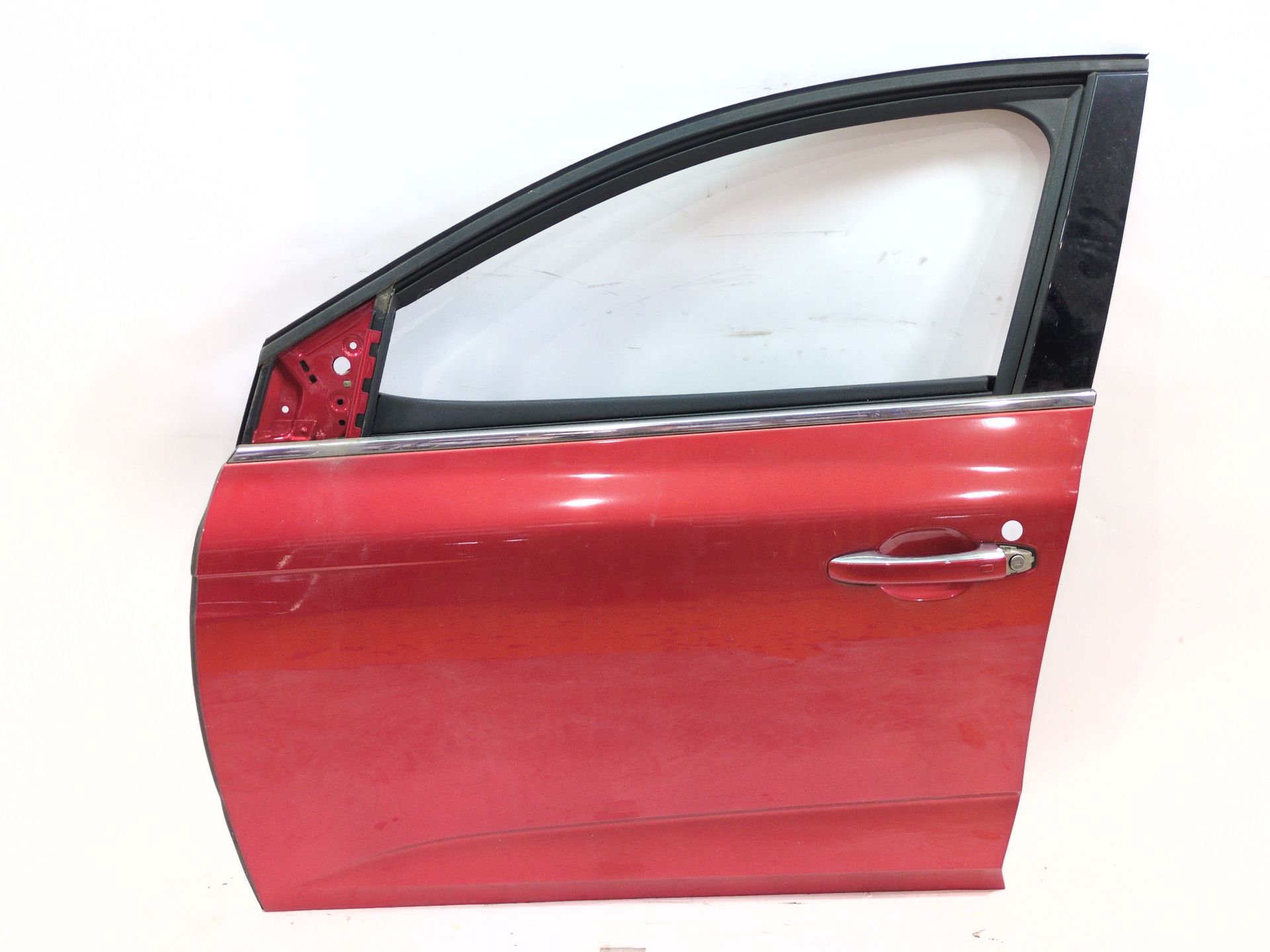 puerta_delantera_izquierda_801010705r_renault_megane_iv_hatchback_b9a_m_n_1_5_blue_dci_115_b9a6