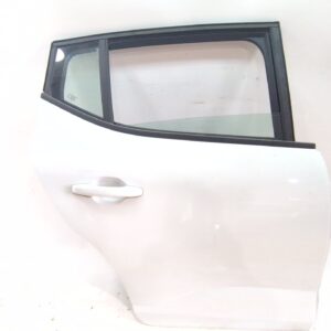 puerta_trasera_derecha_821003052r_ice_white_bc_ov369_dacia_sandero_iii_1_0_tce_100