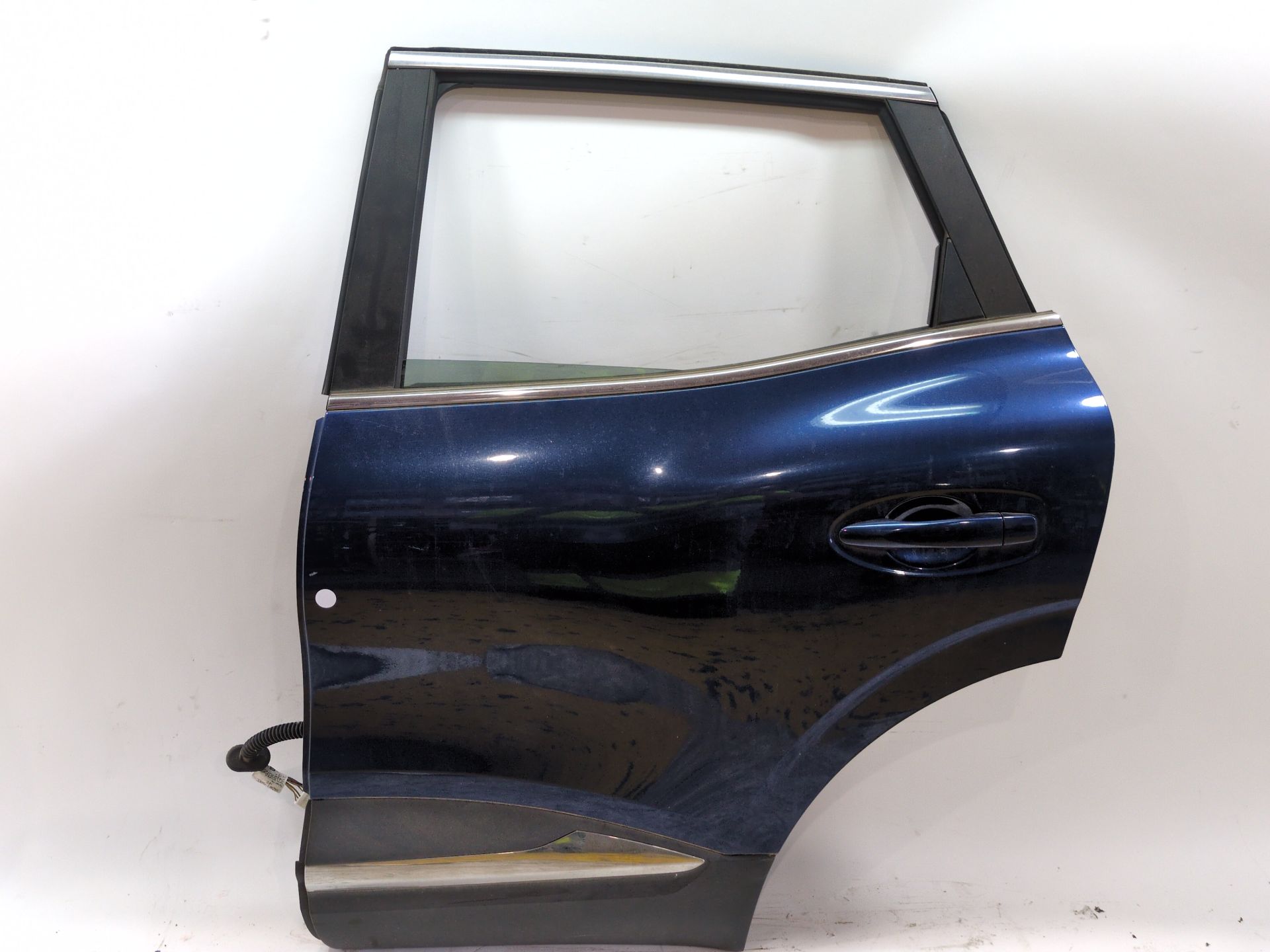 PUERTA TRASERA IZQUIERDA RENAULT KADJAR (HA_ HL_) 1.5 DCI 110 (HLA3)