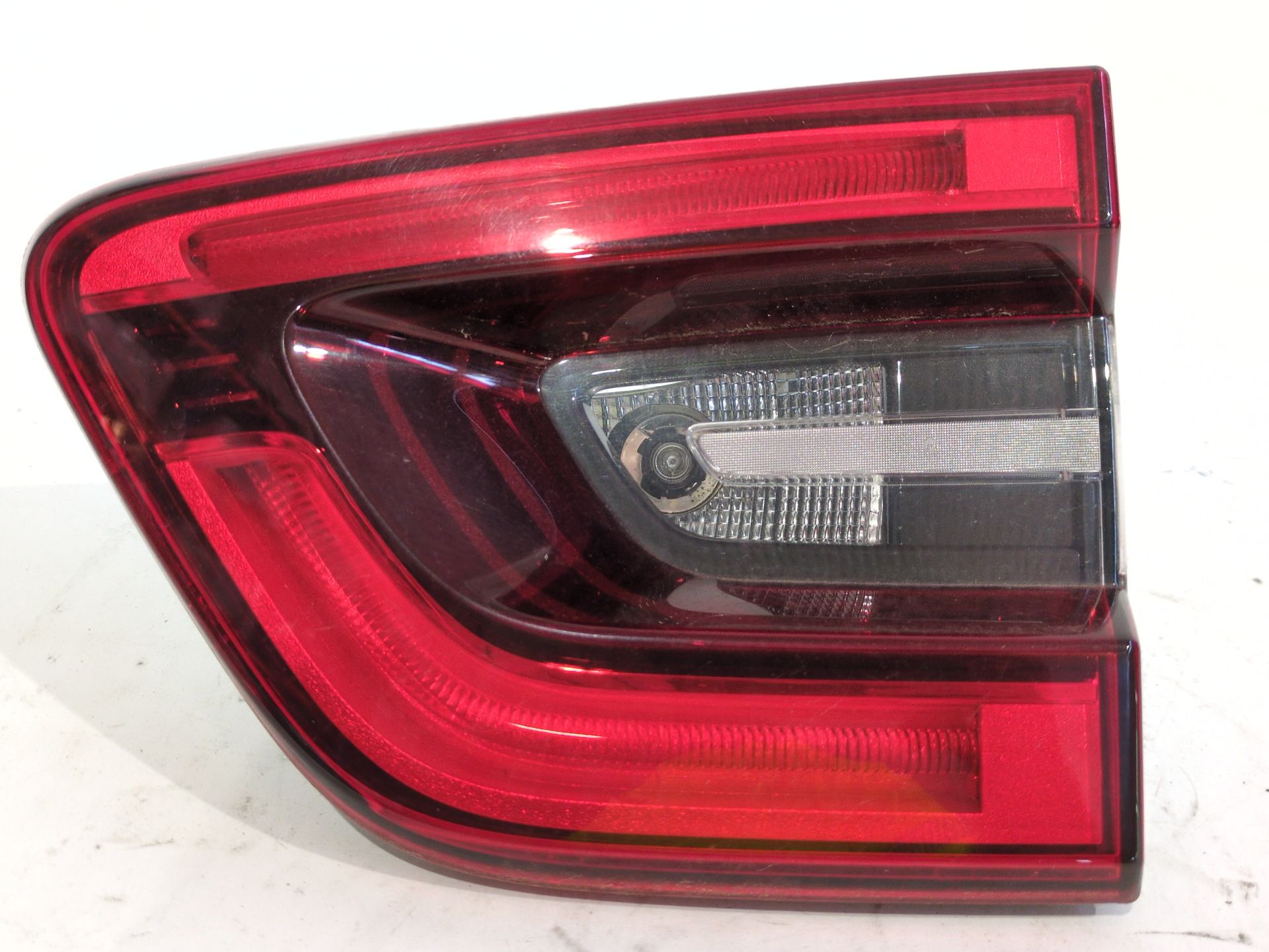 PILOTO TRASERO DERECHO INTERIOR RENAULT KADJAR (HA_ HL_) 1.5 DCI 110 (HLA3)