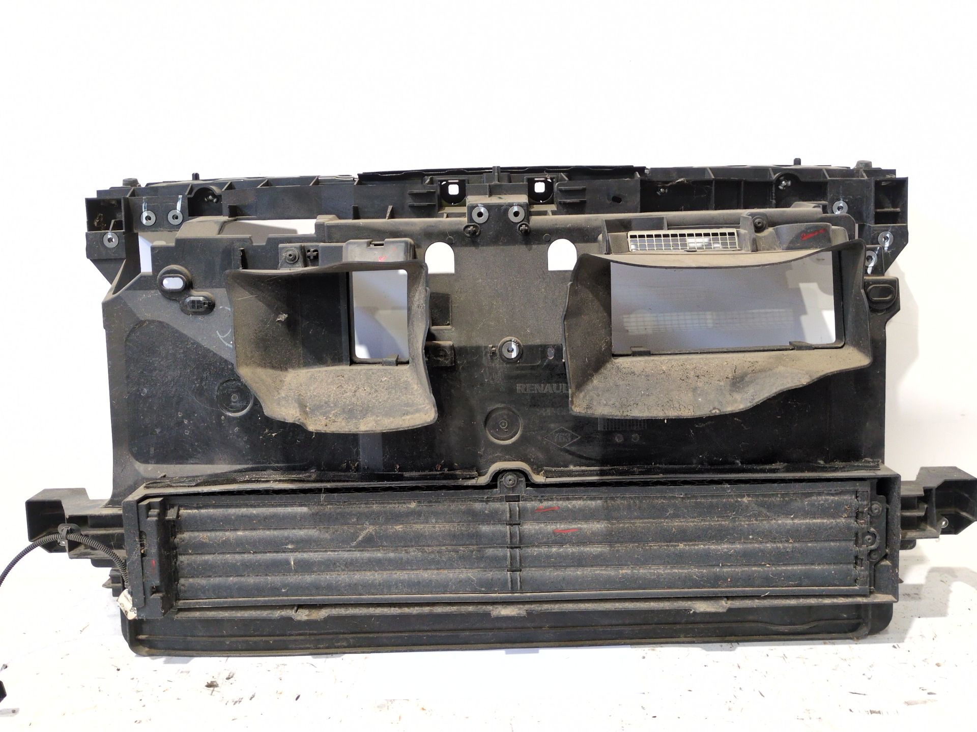 panel_frontal_625004996r_renault_megane_iv_hatchback_b9a_m_n_1_5_blue_dci_115_b9a6