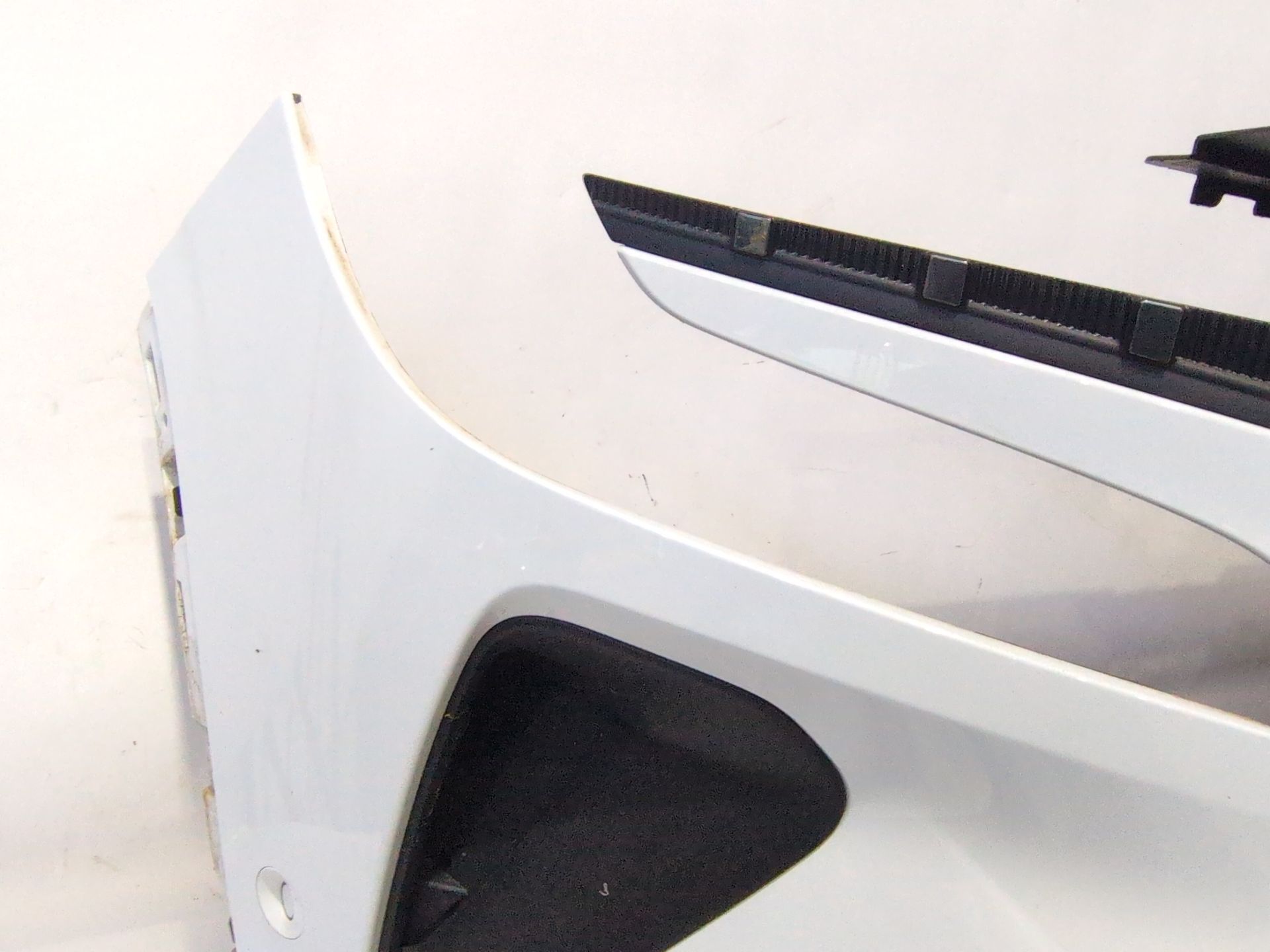 paragolpes_delantero_sin_referencia_renault_austral_tce_160