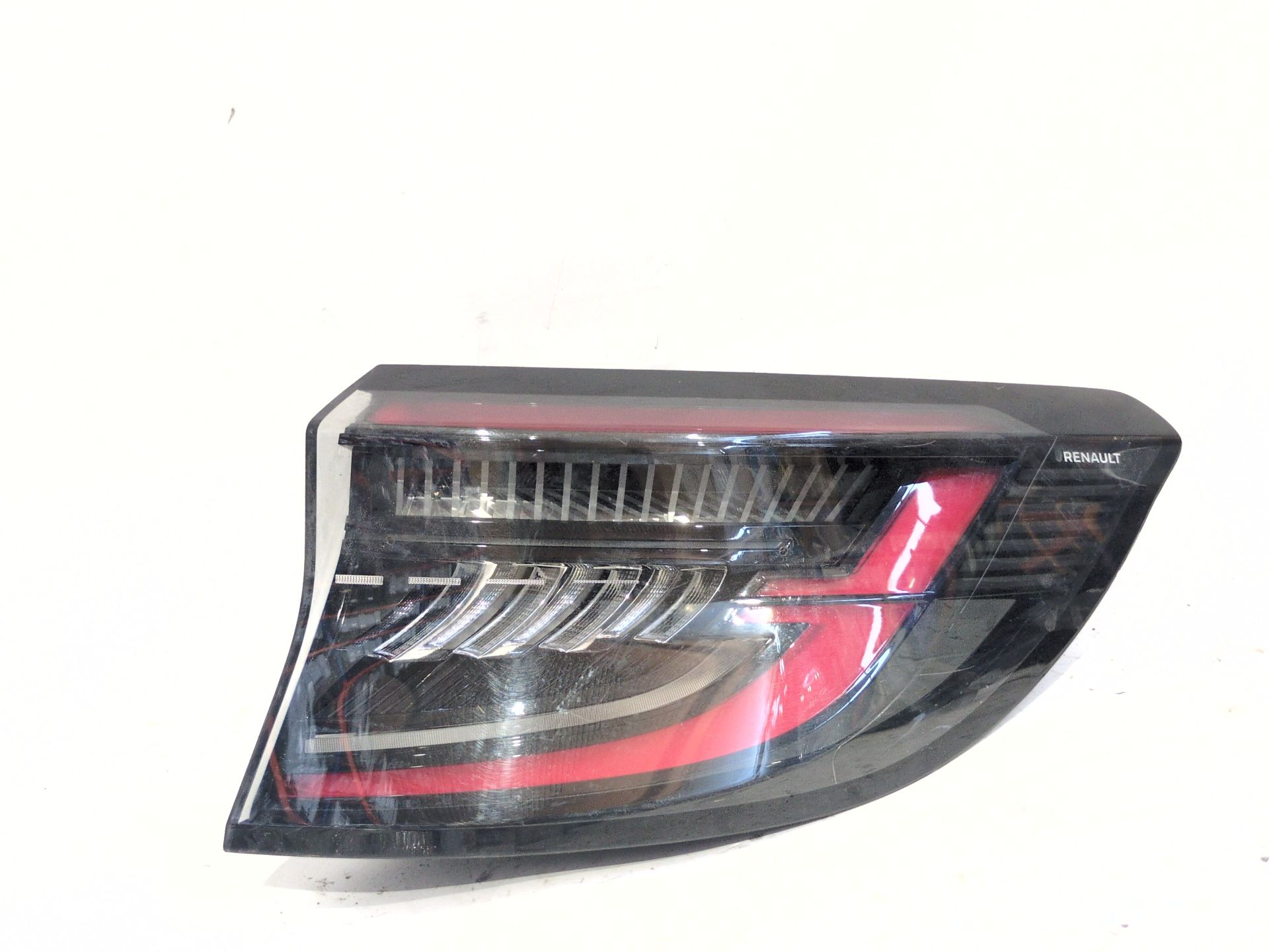 PILOTO TRASERO DERECHO EXTERIOR RENAULT AUSTRAL TCE 160 - RE2918000100