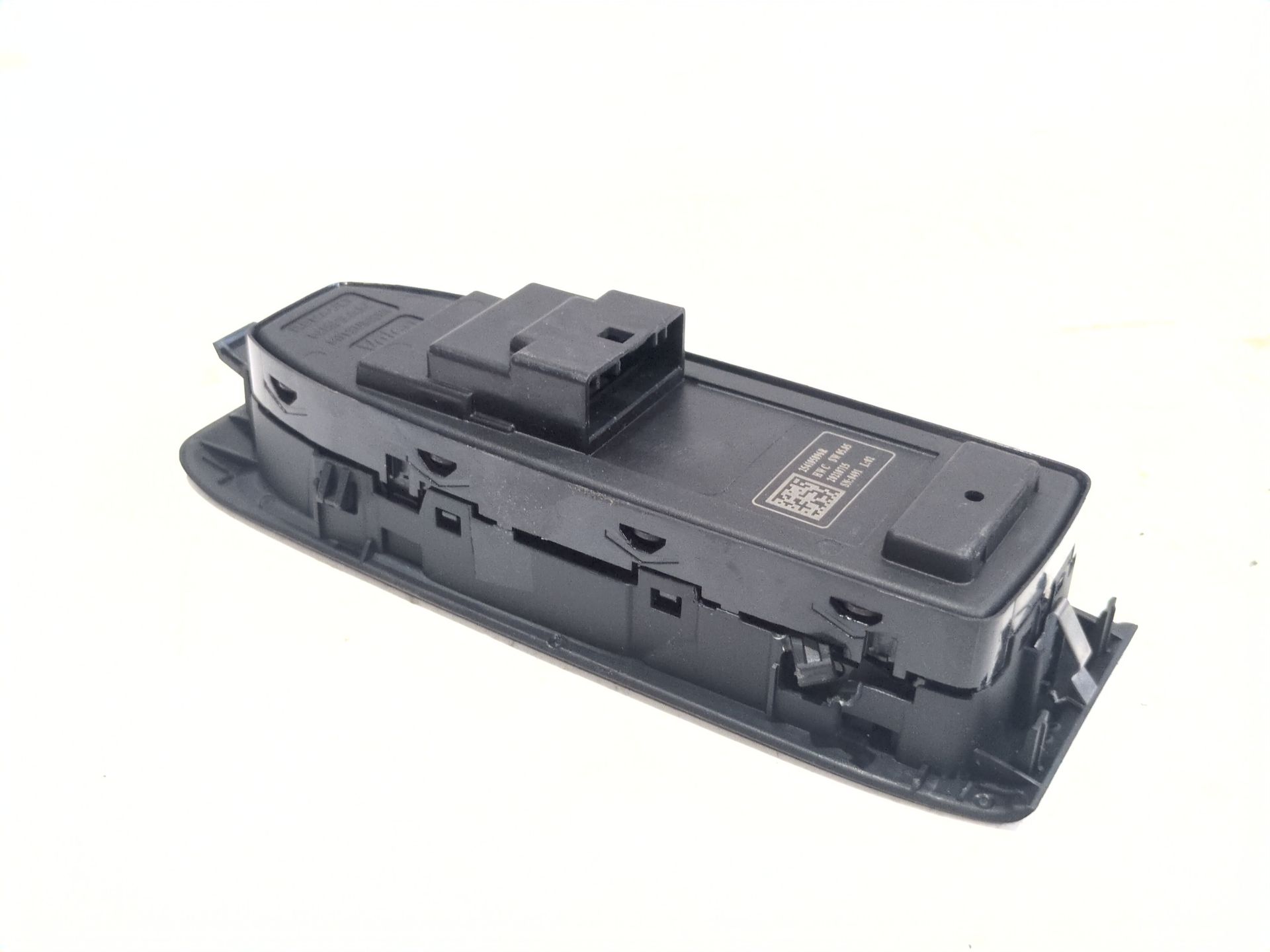 mando_elevalunas_delantero_izquierdo_254105896r_renault_austral_tce_160