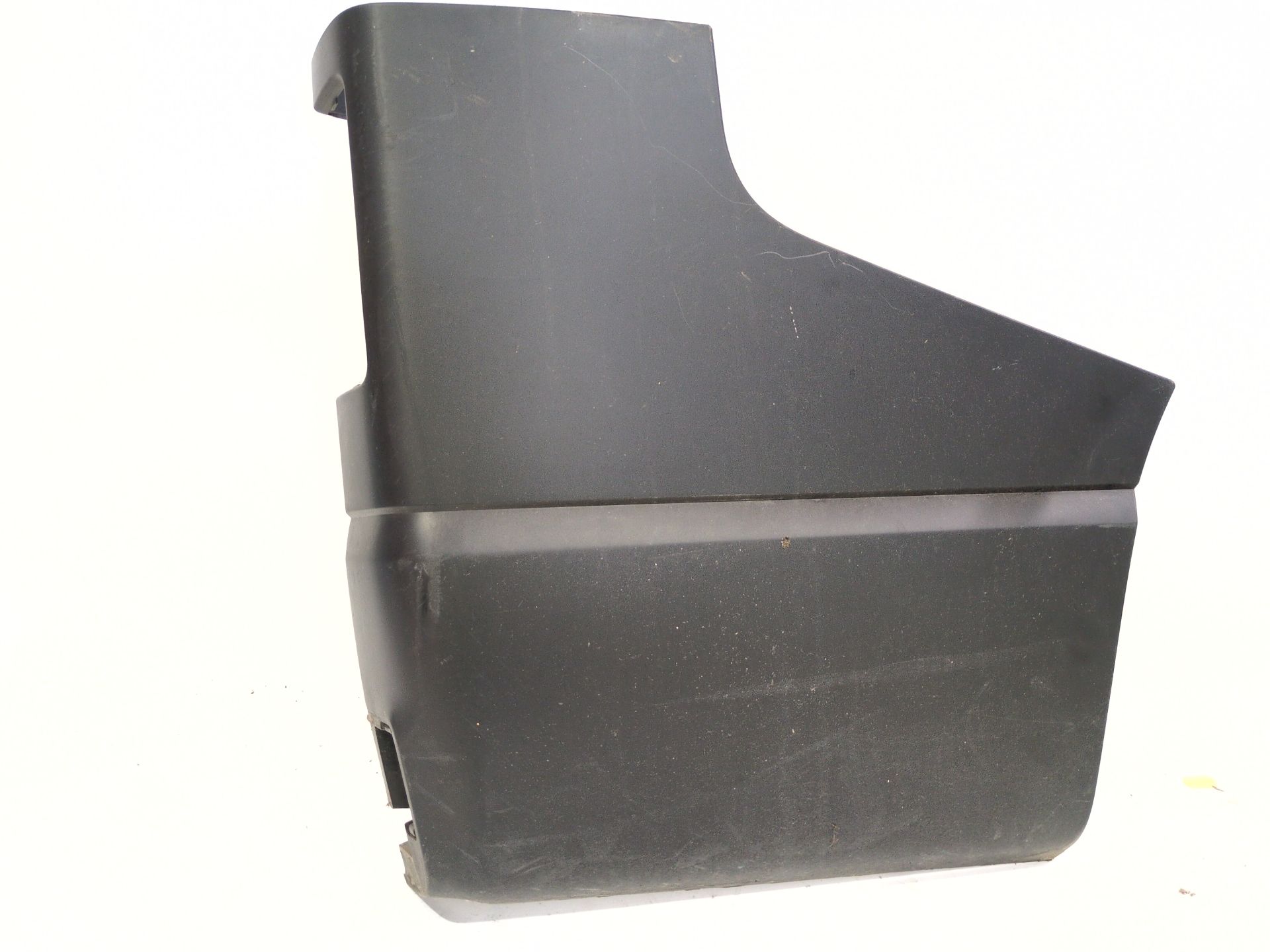 PUNTERA PARAGOLPES TRASERO DERECHO NISSAN NV300 FURGONETA (X82) 2.0 DCI 120 - 850167894R