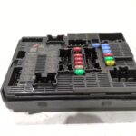 caja_reles_fusibles_284b63859r_nissan_nv300_furgoneta_x82_2_0_dci_120