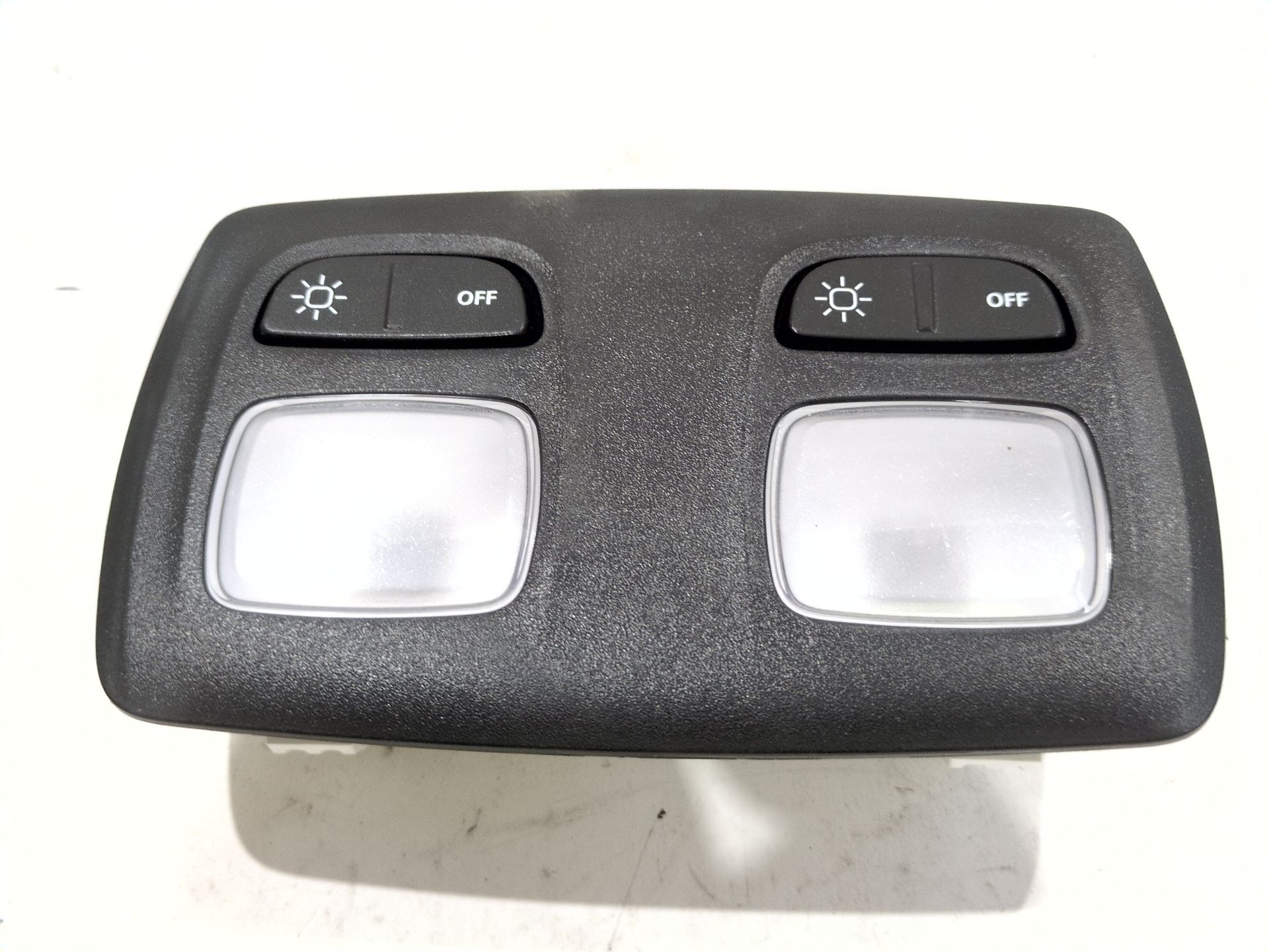 luz_interior_264307167r_nissan_nv300_furgoneta_x82_2_0_dci_120