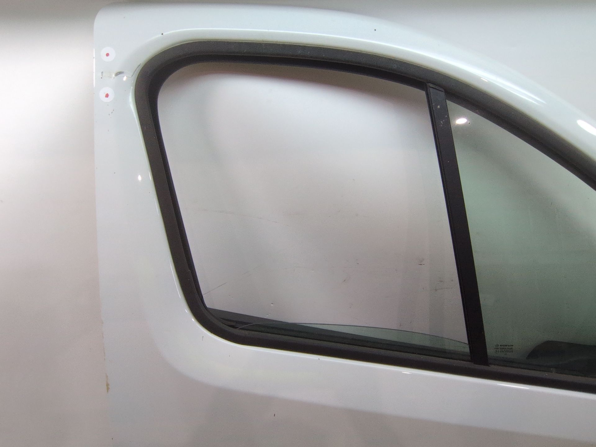 puerta_delantera_derecha_8010000q1d_nissan_nv300_furgoneta_x82_2_0_dci_120