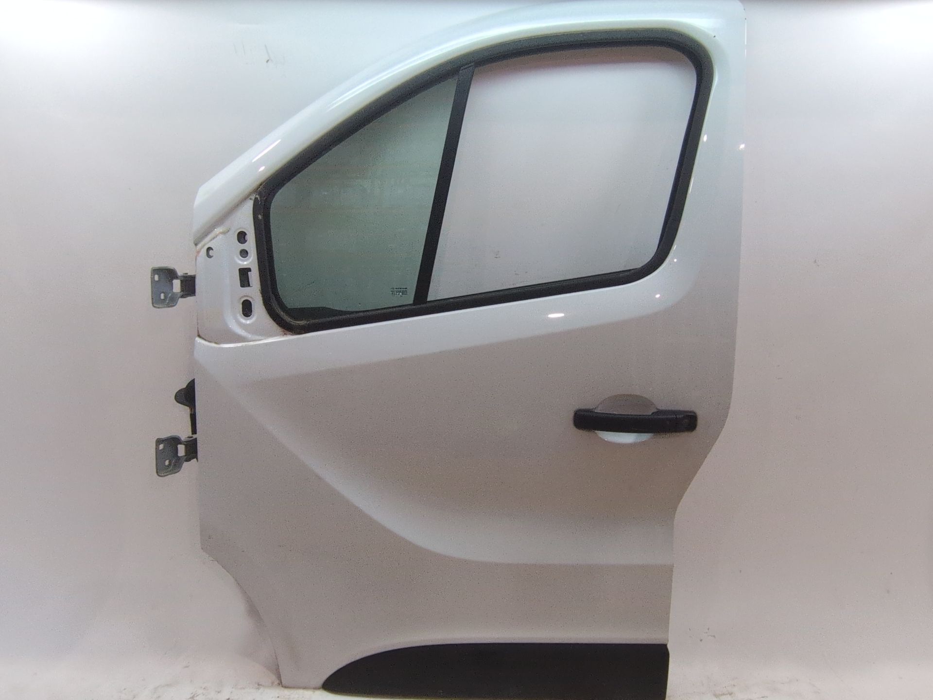 PUERTA DELANTERA IZQUIERDA NISSAN NV300 FURGONETA (X82) 2.0 DCI 120 - 8010100Q1G