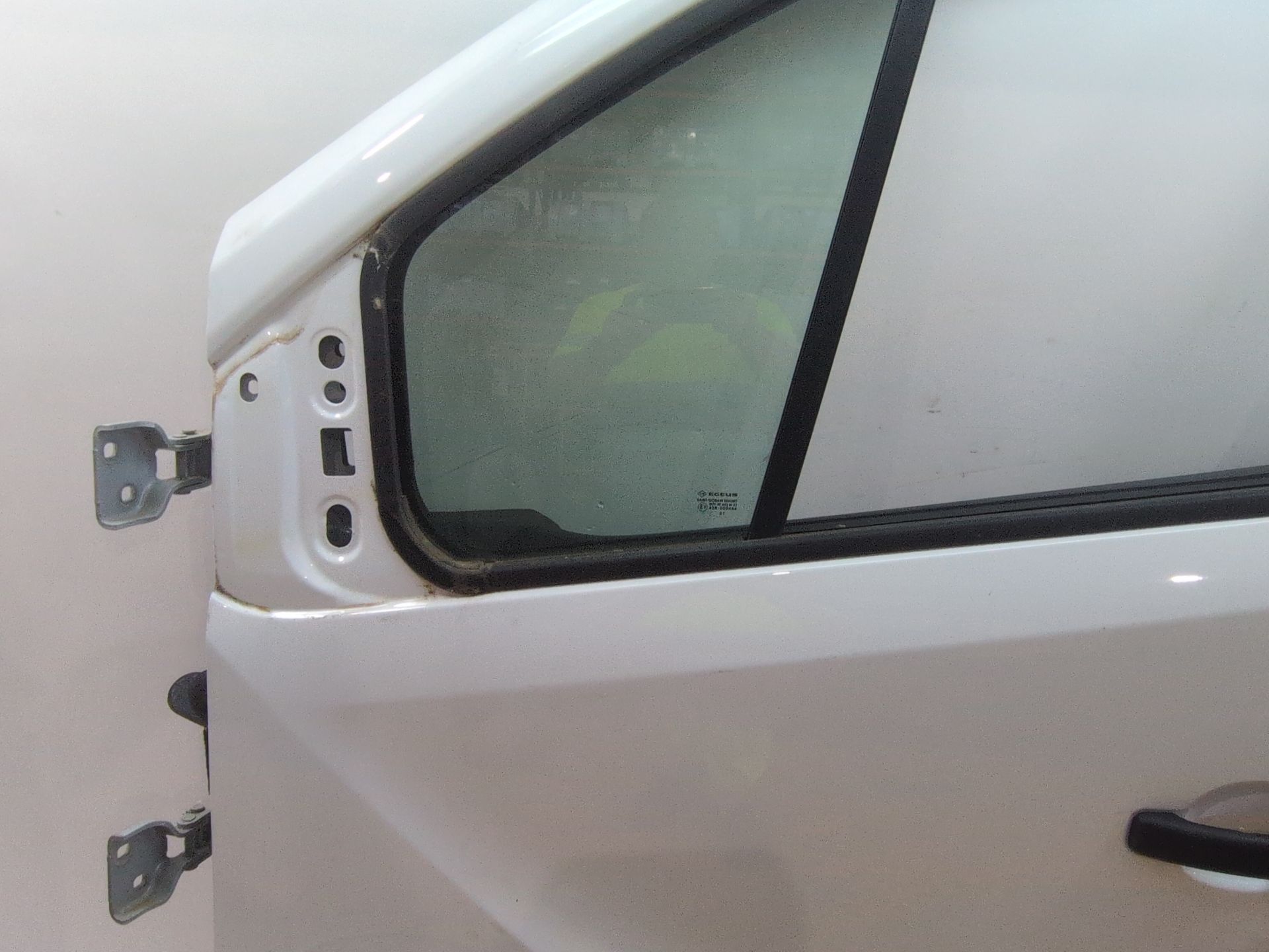 puerta_delantera_izquierda_8010100q1g_nissan_nv300_furgoneta_x82_2_0_dci_120