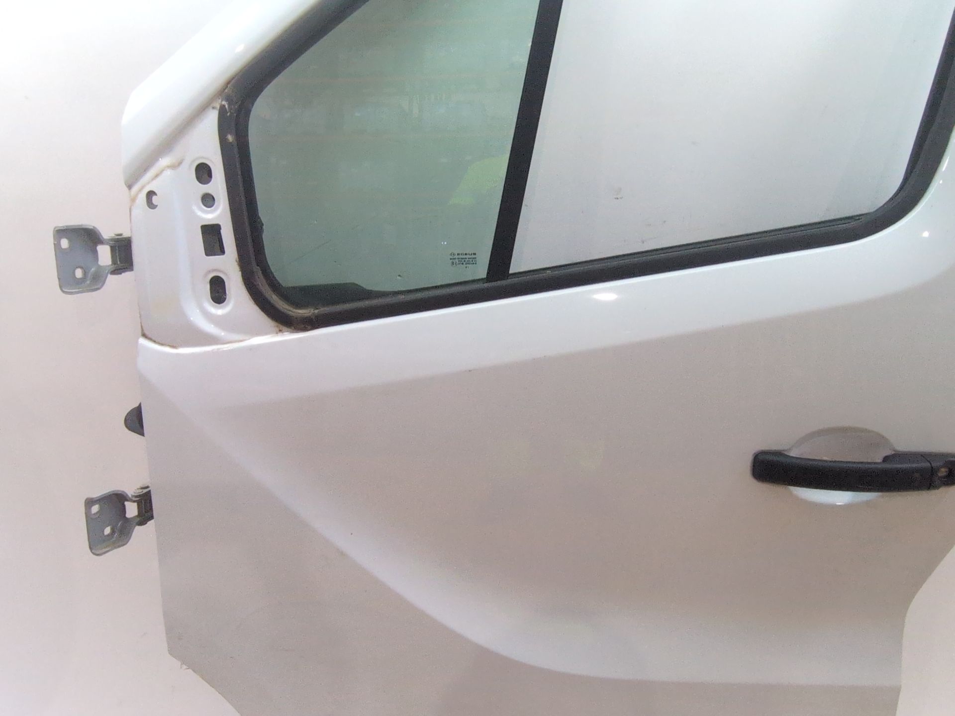 puerta_delantera_izquierda_8010100q1g_nissan_nv300_furgoneta_x82_2_0_dci_120