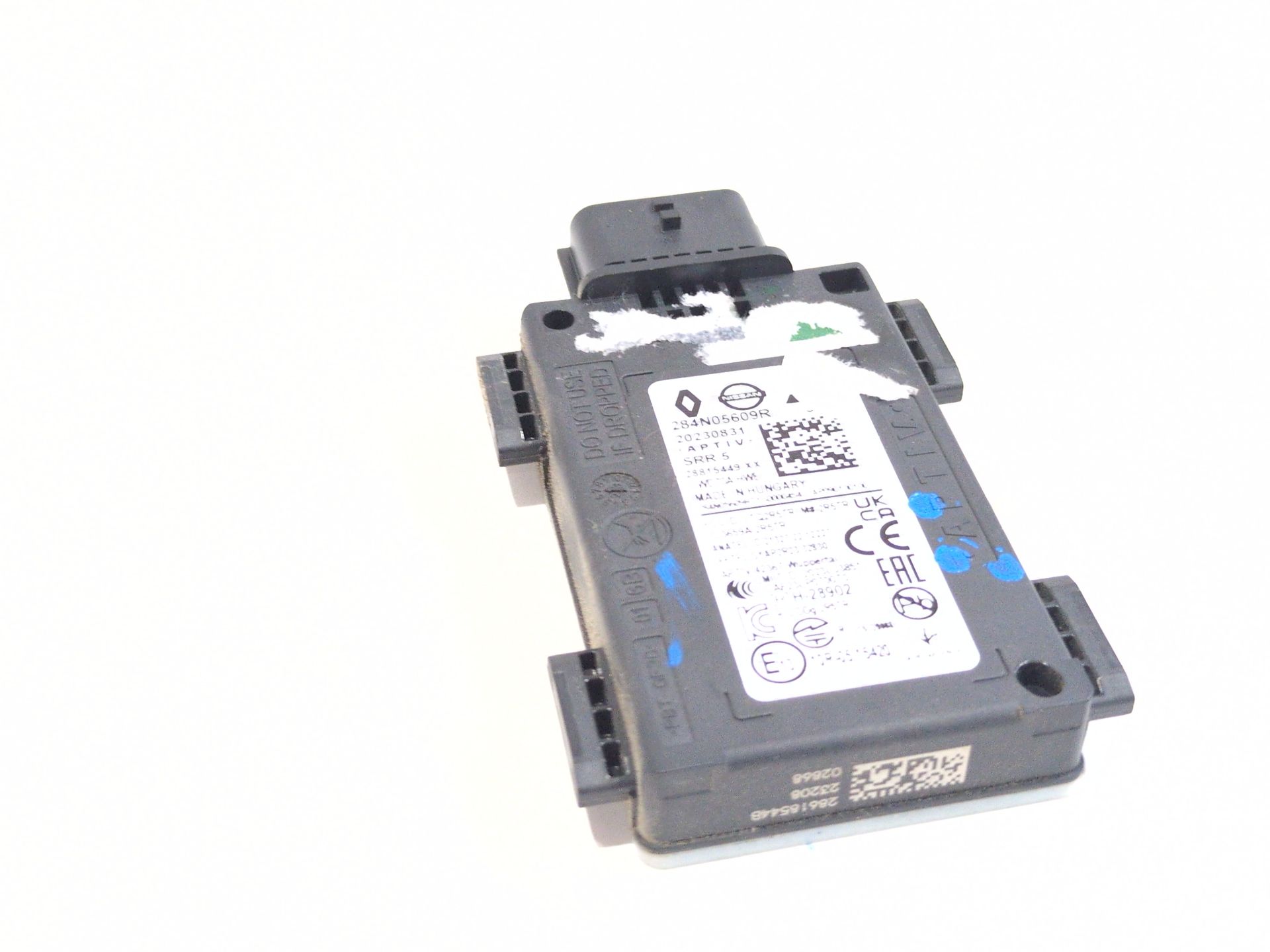 sensor_control_radar_284n05609r_renault_captur_ii_hf_e_tech_145_hfmu_hfmm
