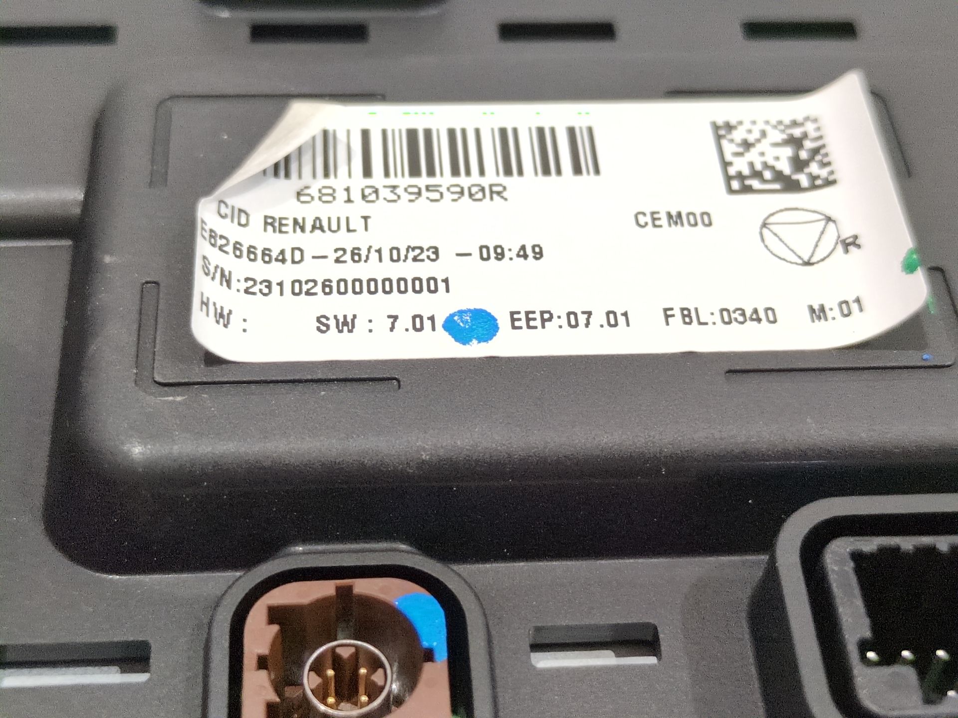 pantalla_multifuncion_681039590r_renault_captur_ii_hf_e_tech_145_hfmu_hfmm