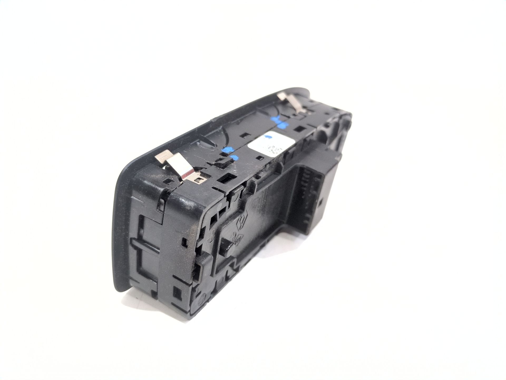 mando_elevalunas_delantero_izquierdo_254015831r_renault_clio_v_b7_1_5_blue_dci_115_b7ad