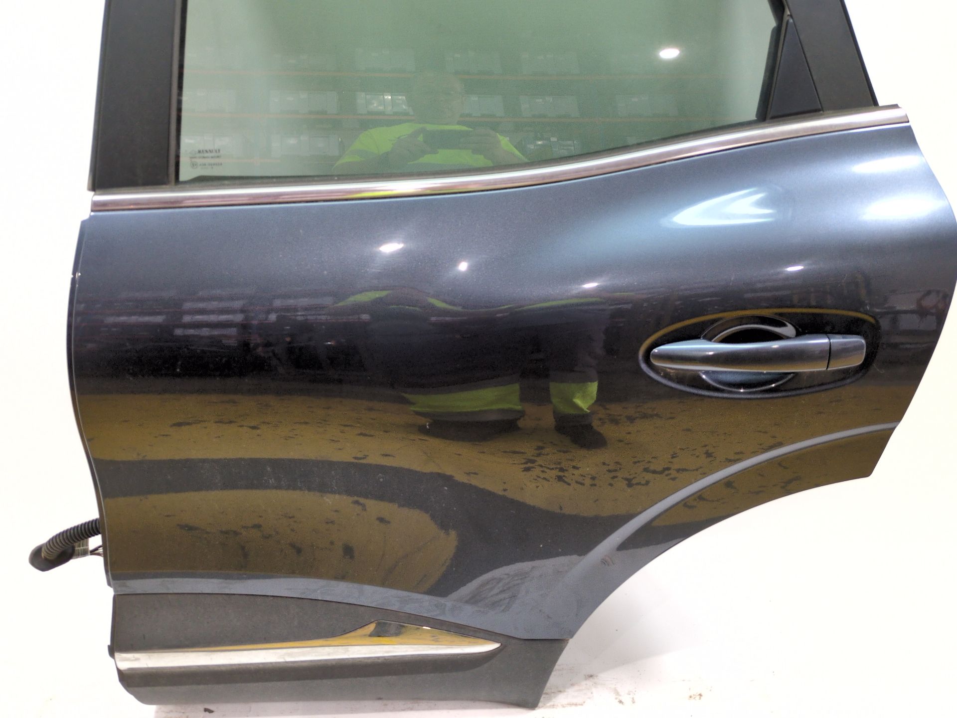 puerta_trasera_izquierda_821013004r_renault_kadjar_ha_hl_1_3_tce_140