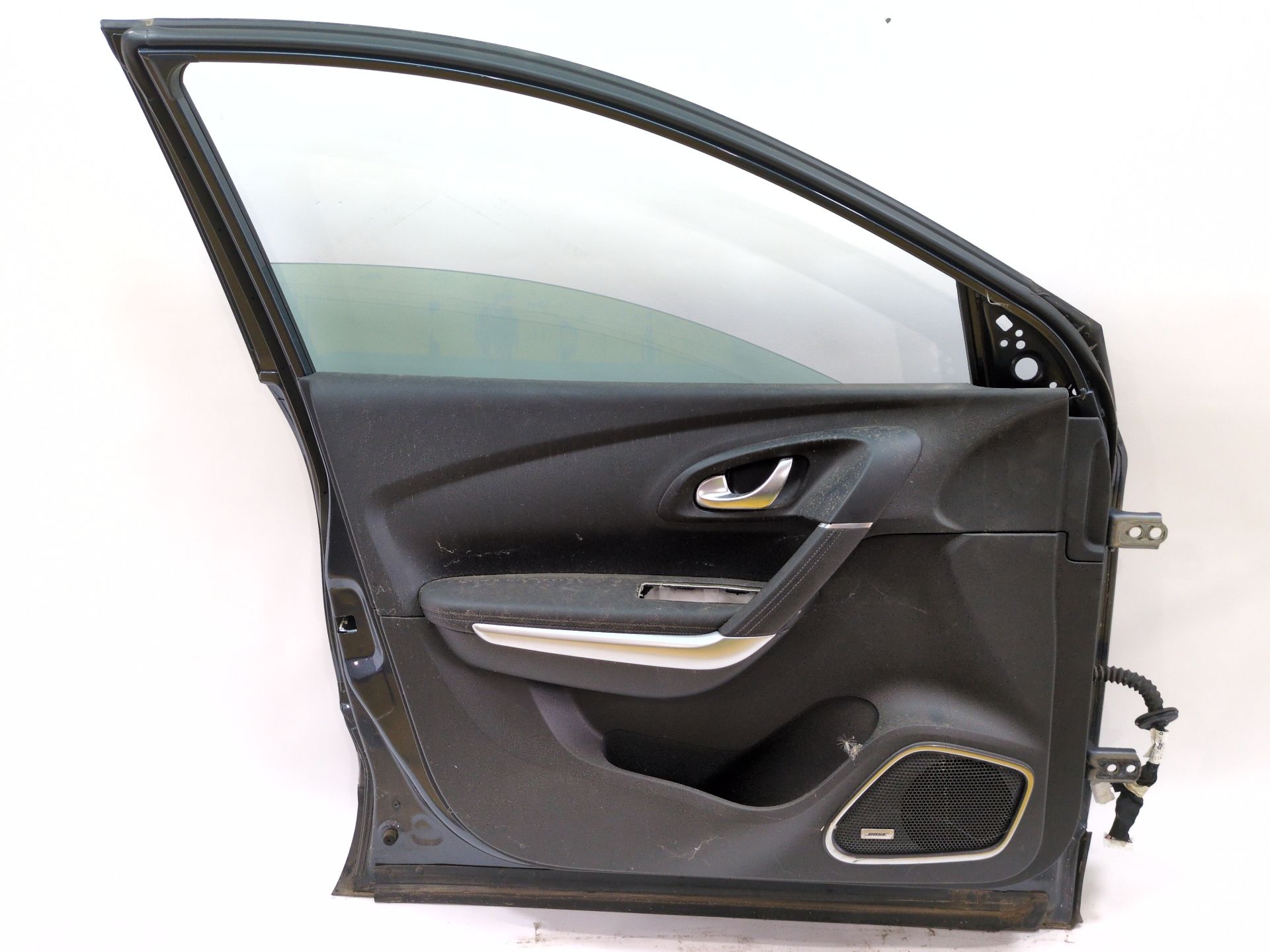 puerta_delantera_izquierda_801016831r_renault_kadjar_ha_hl_1_3_tce_140