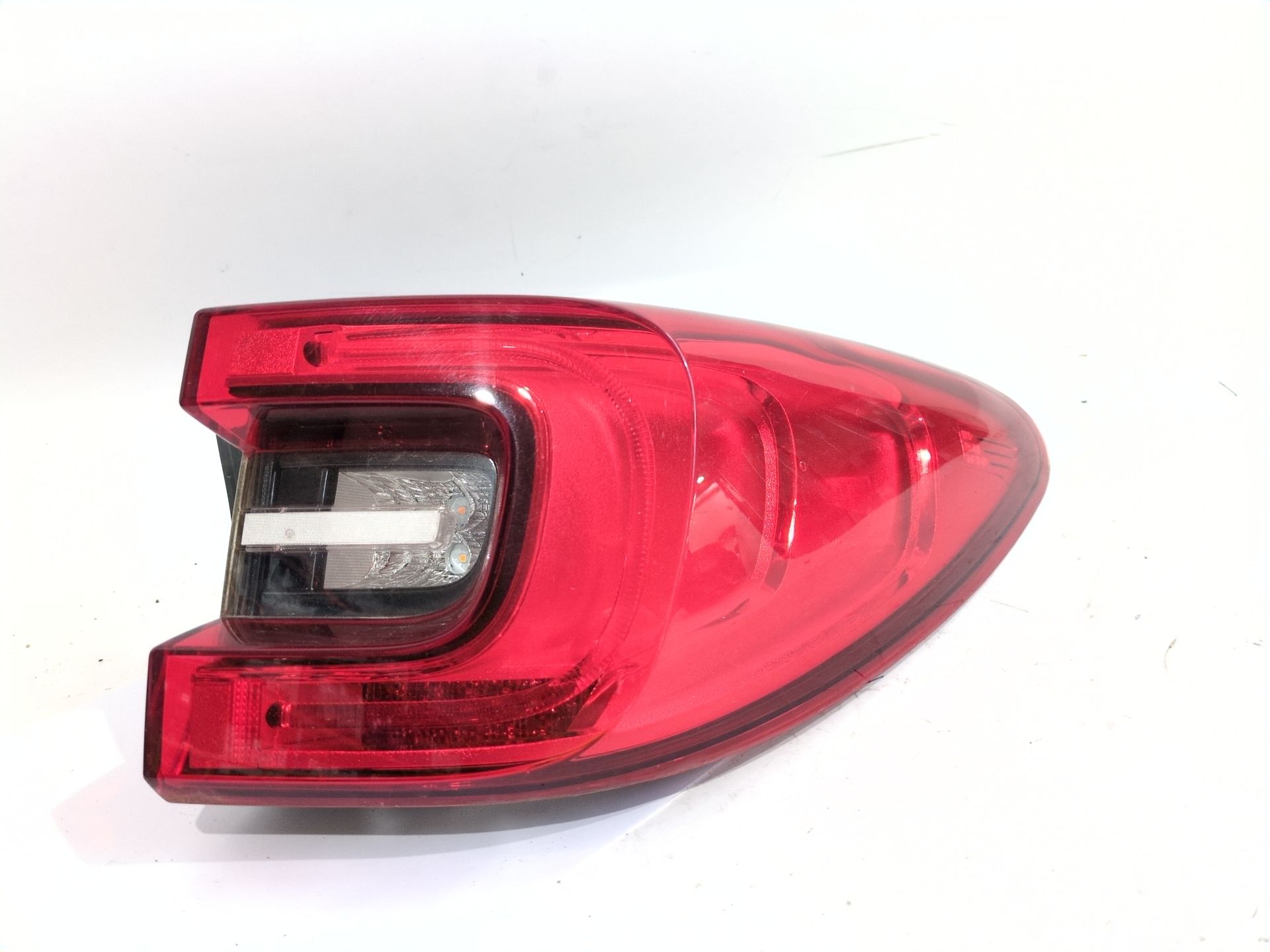 PILOTO TRASERO DERECHO EXTERIOR RENAULT KADJAR (HA_ HL_) 1.3 TCE 140