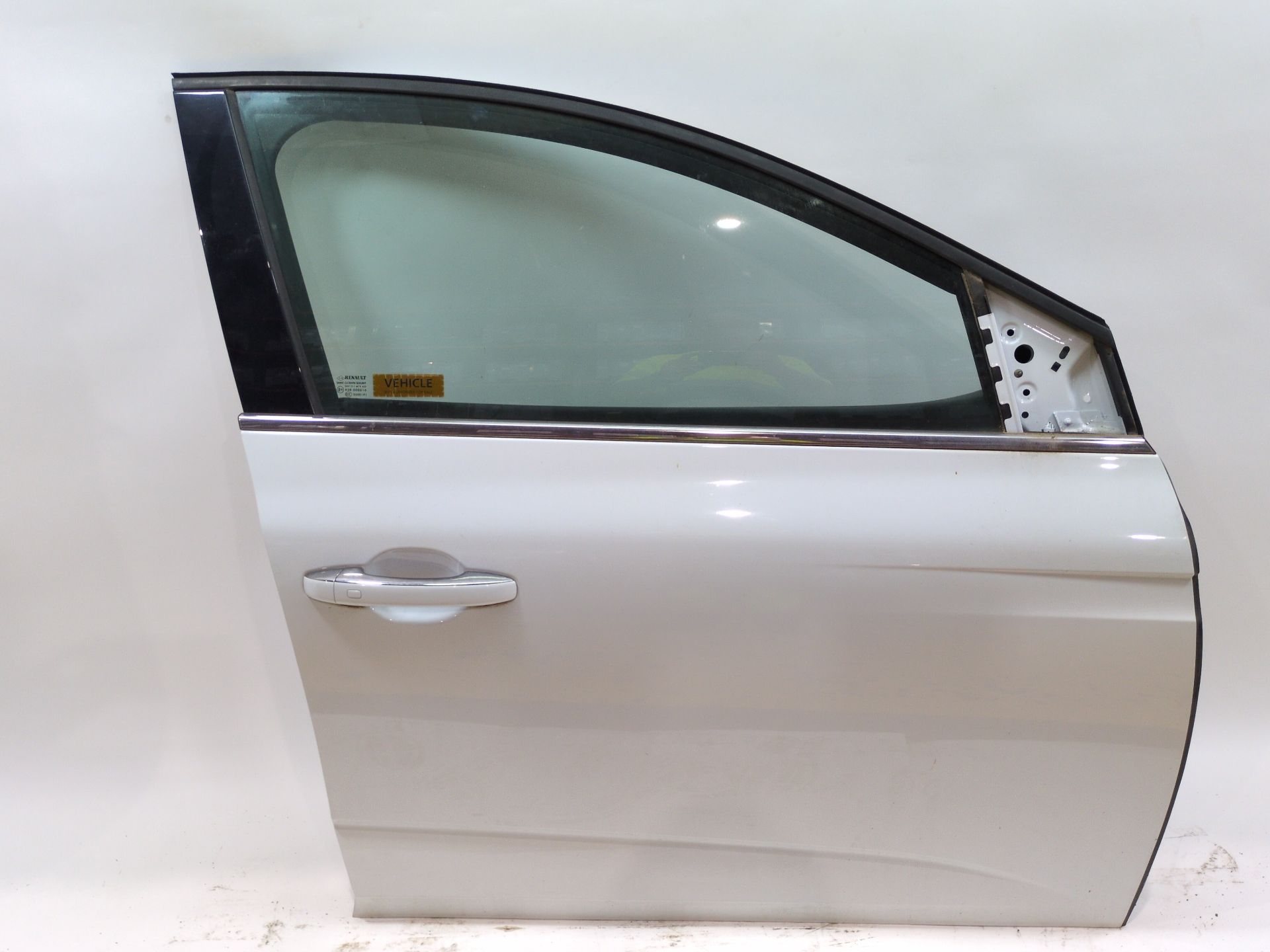 PUERTA DELANTERA DERECHA RENAULT MEGANE IV HATCHBACK (B9A/M/N_) 1.6 E-TECH 160 (B9NH)