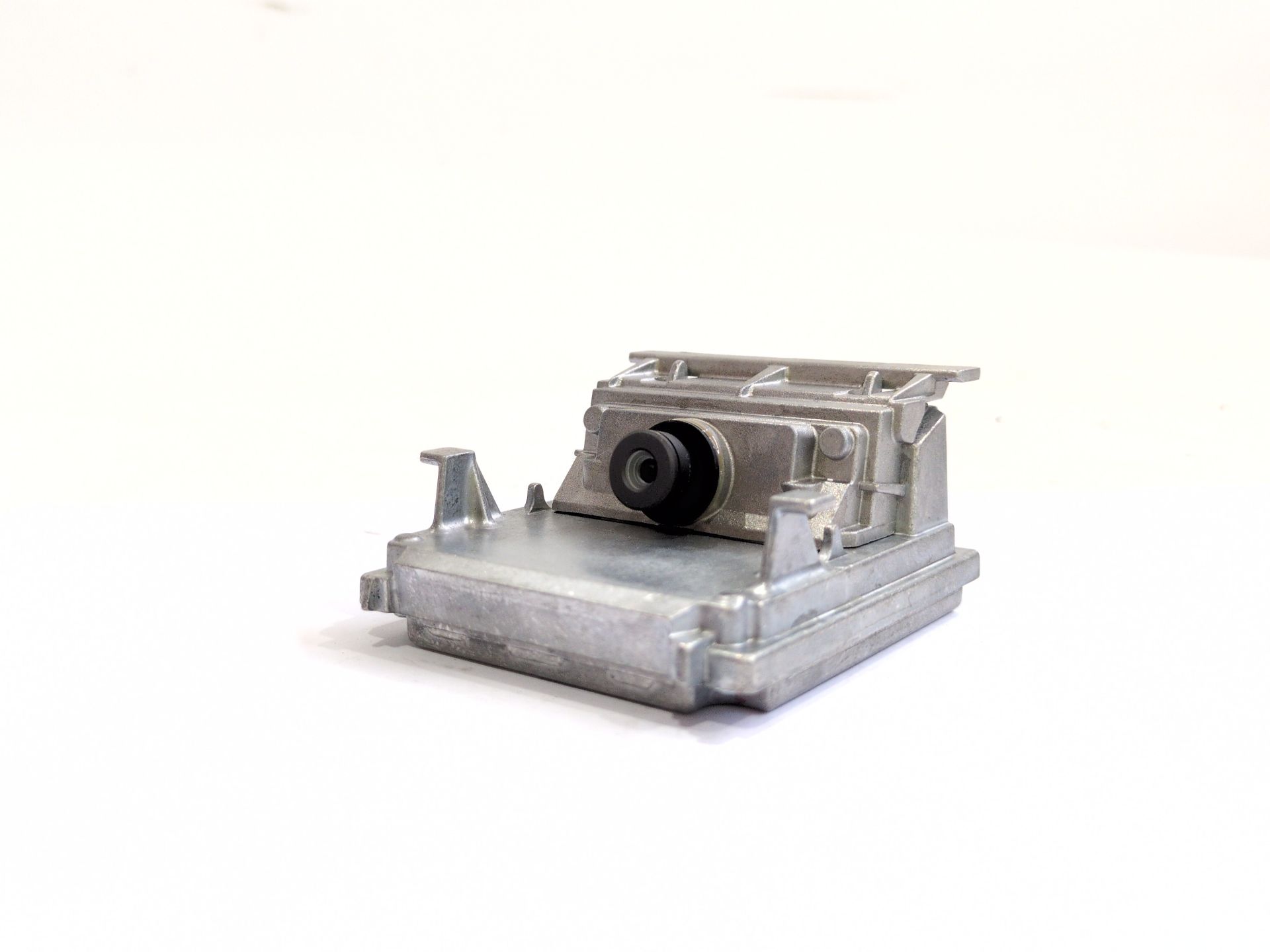 camara_284622265r_renault_megane_iv_hatchback_b9a_m_n_1_6_e_tech_160_b9nh