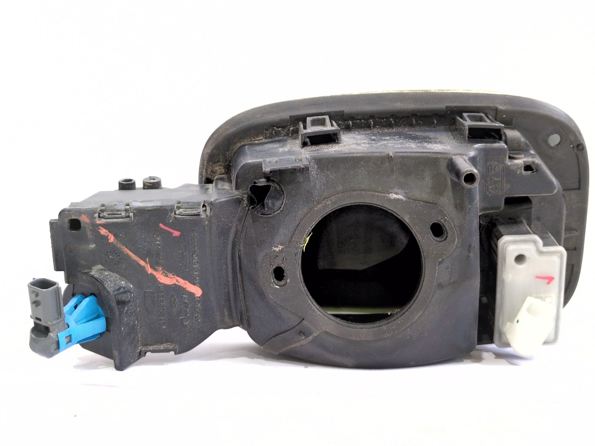 tapa_exterior_combustible_781202533r_renault_megane_iv_hatchback_b9a_m_n_1_6_e_tech_160_b9nh