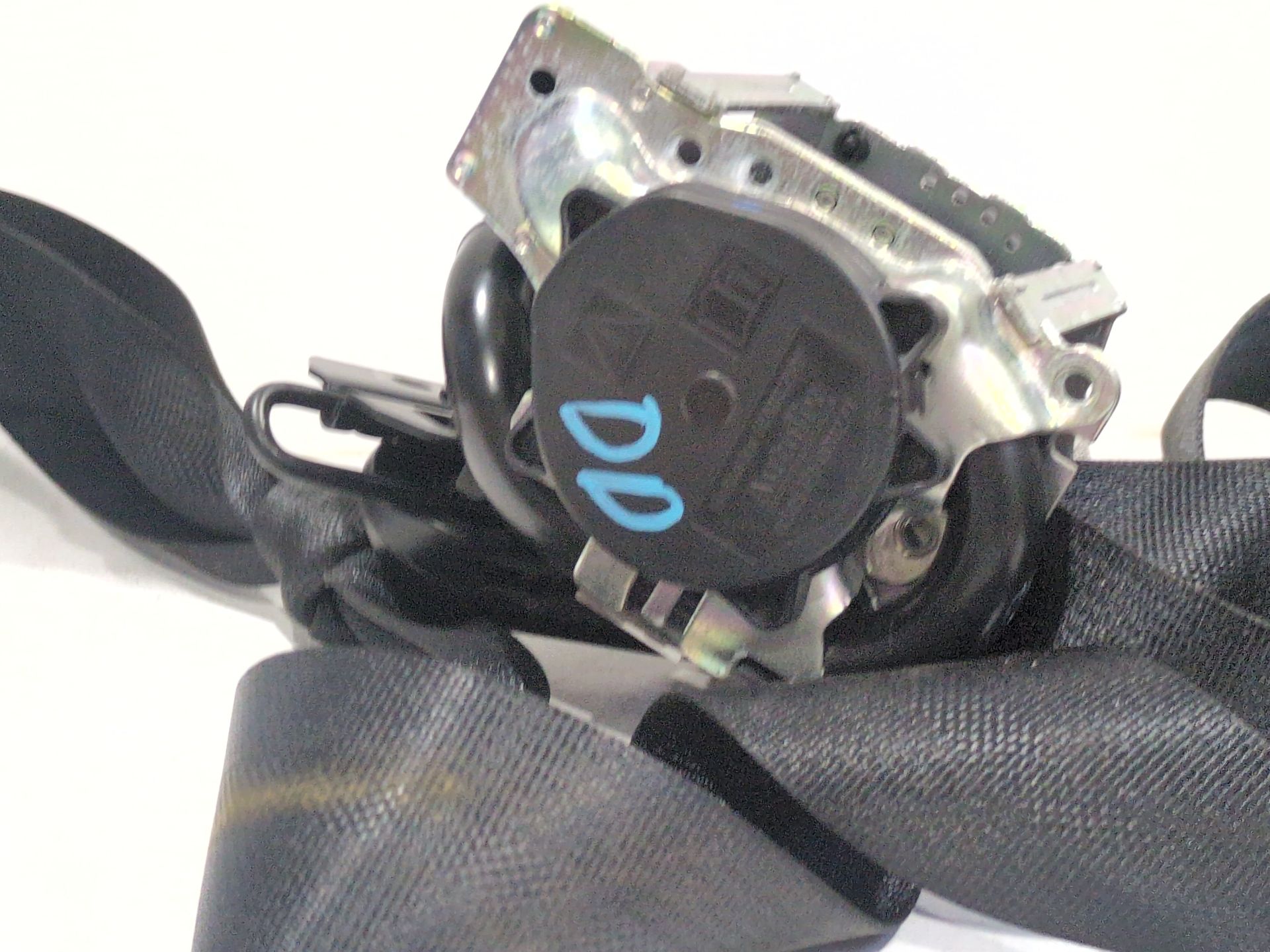 cinturon_seguridad_delantero_derecho_868845246r_renault_arkana_i_lcm_ldn_1_3_tce_160_ldn1