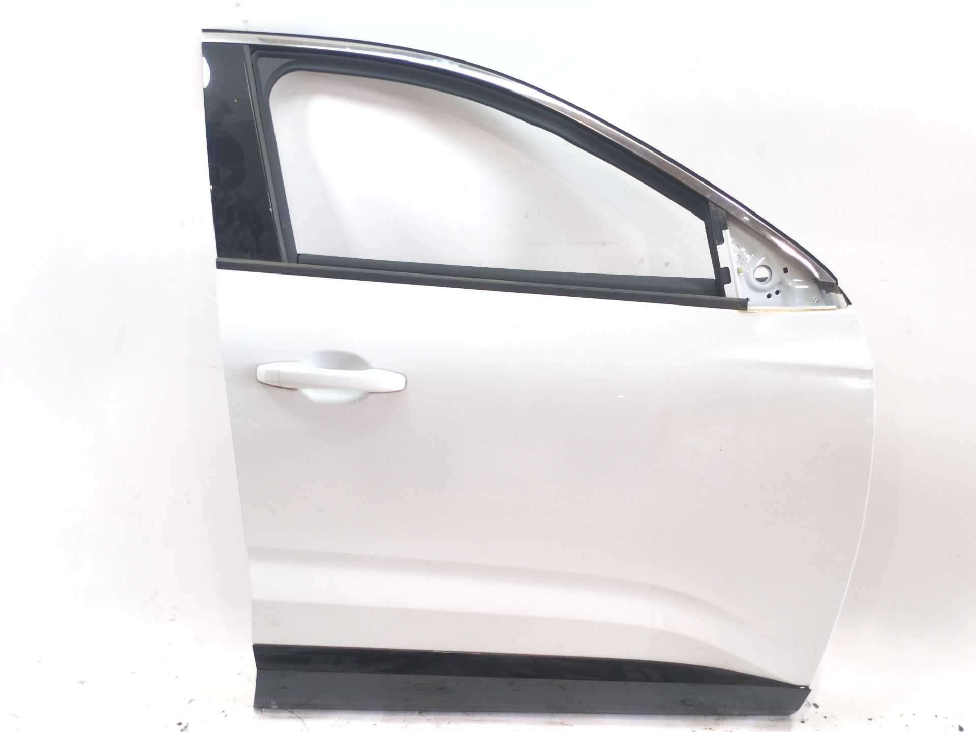 PUERTA DELANTERA DERECHA RENAULT AUSTRAL TCE 160