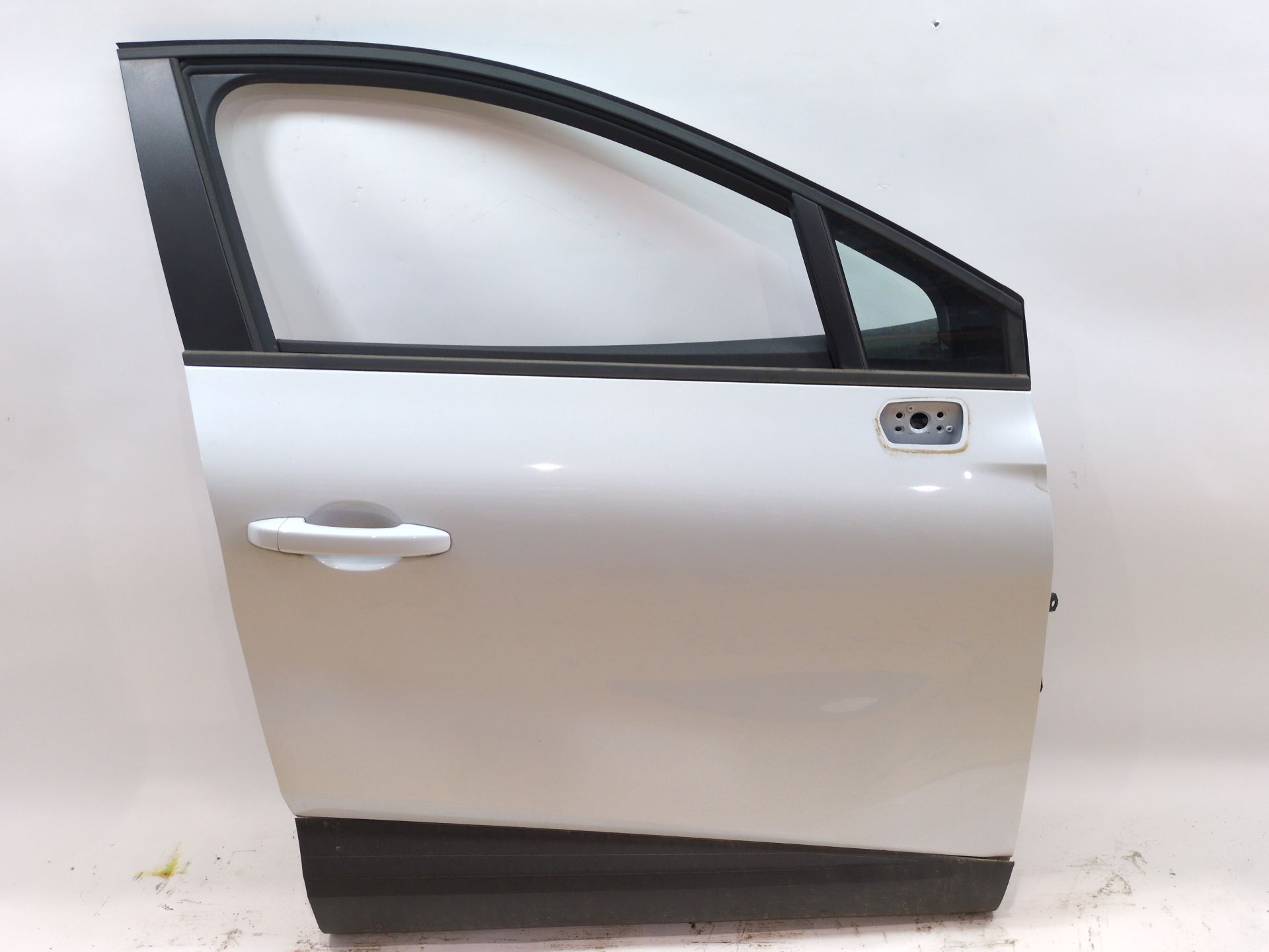 PUERTA DELANTERA DERECHA RENAULT CAPTUR II (HF_) E-TECH 160 - 801000210R