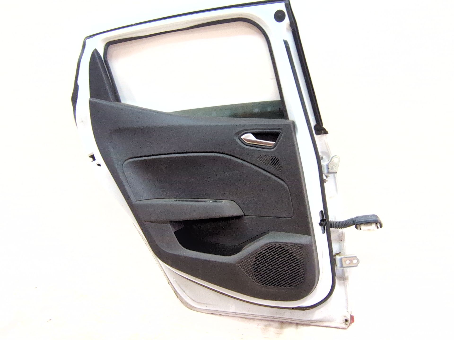 puerta_trasera_izquierda_821014363r_ice_white_bc_ov369_renault_clio_v_b7_1_5_blue_dci_115_b7ad