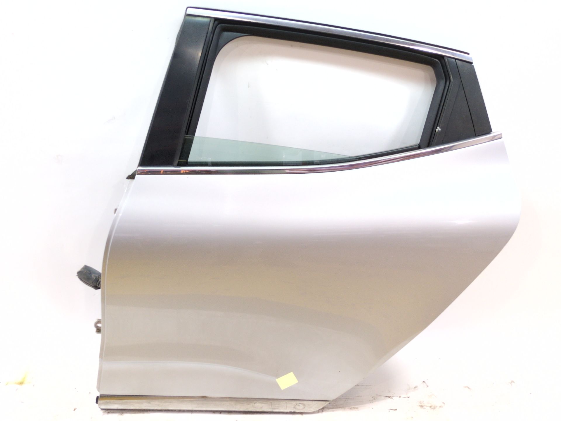 PUERTA TRASERA IZQUIERDA RENAULT CLIO V (B7_) 1.5 BLUE DCI 100 (B7AD)