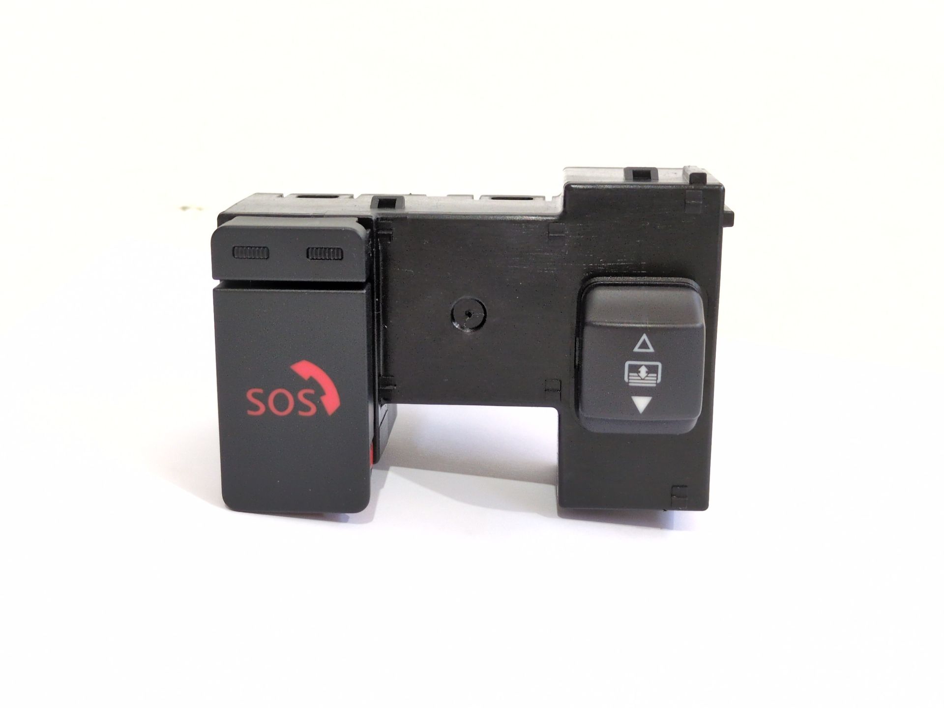 INTERRUPTOR SOS RENAULT AUSTRAL TCE 130 - 254506UA1A