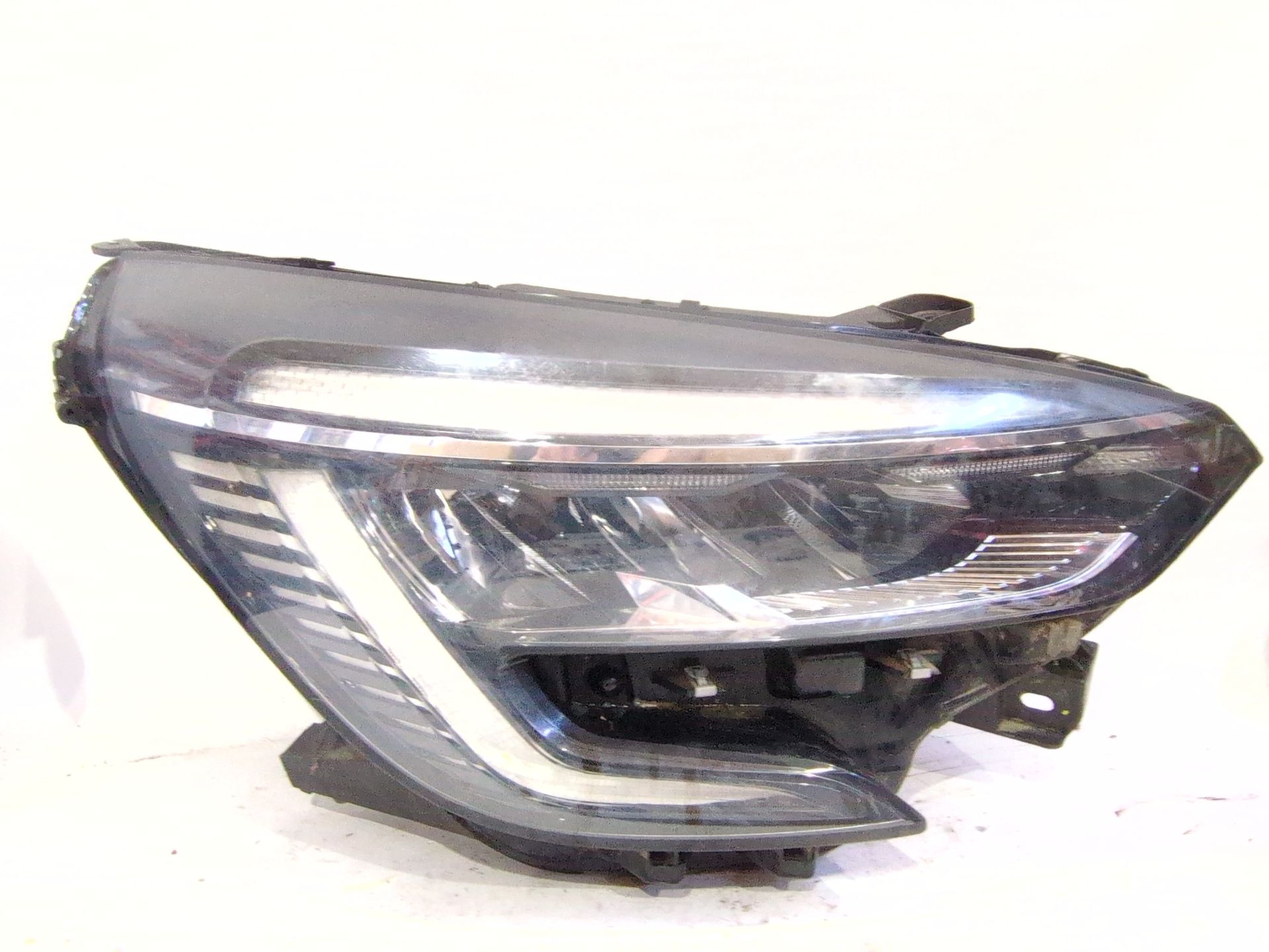 FARO DERECHO RENAULT CLIO V (B7_) 1.5 BLUE DCI 100 (B7AD)