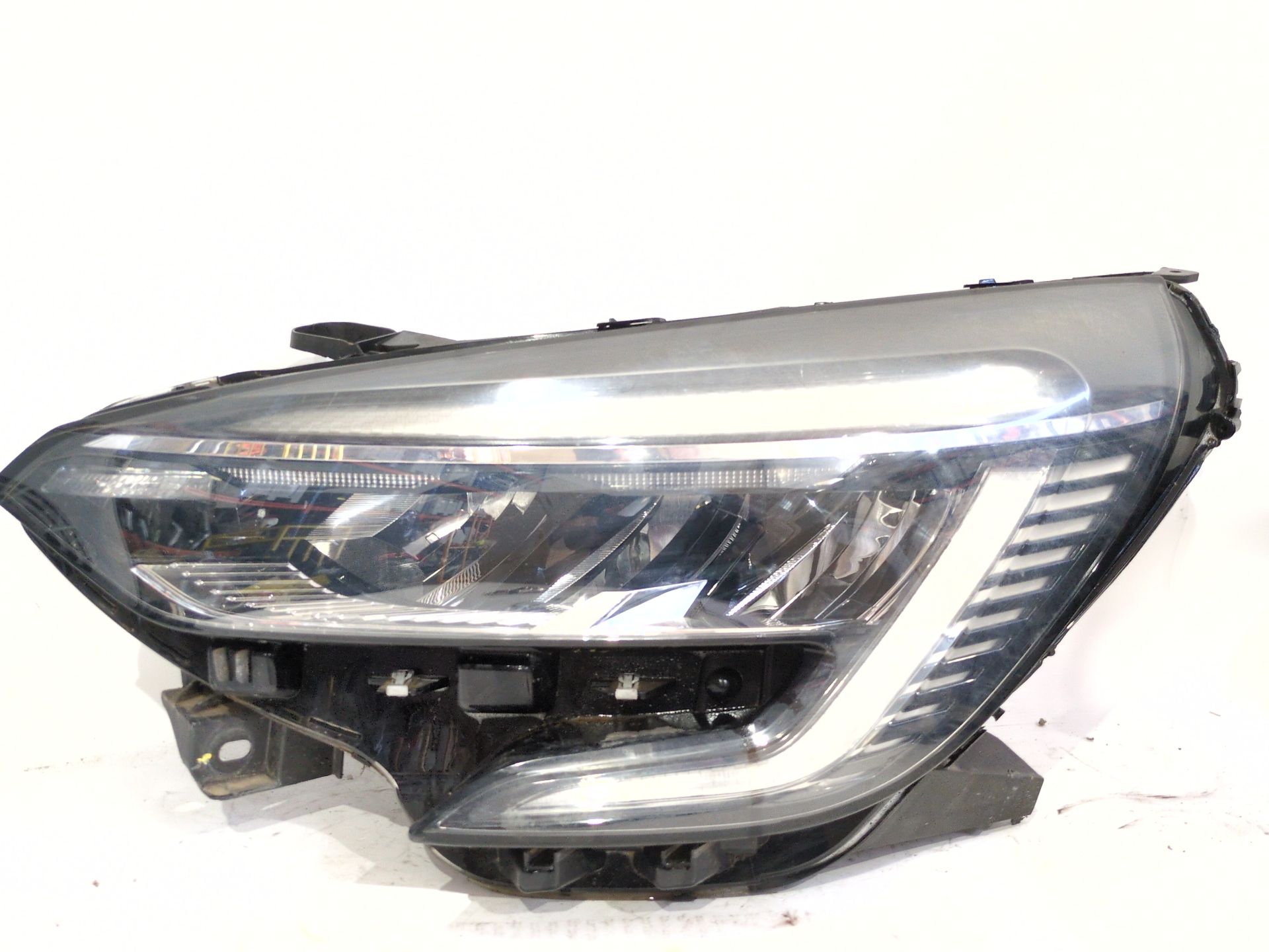 FARO IZQUIERDO RENAULT CLIO V (B7_) 1.5 BLUE DCI 100 (B7AD) - 260600901r