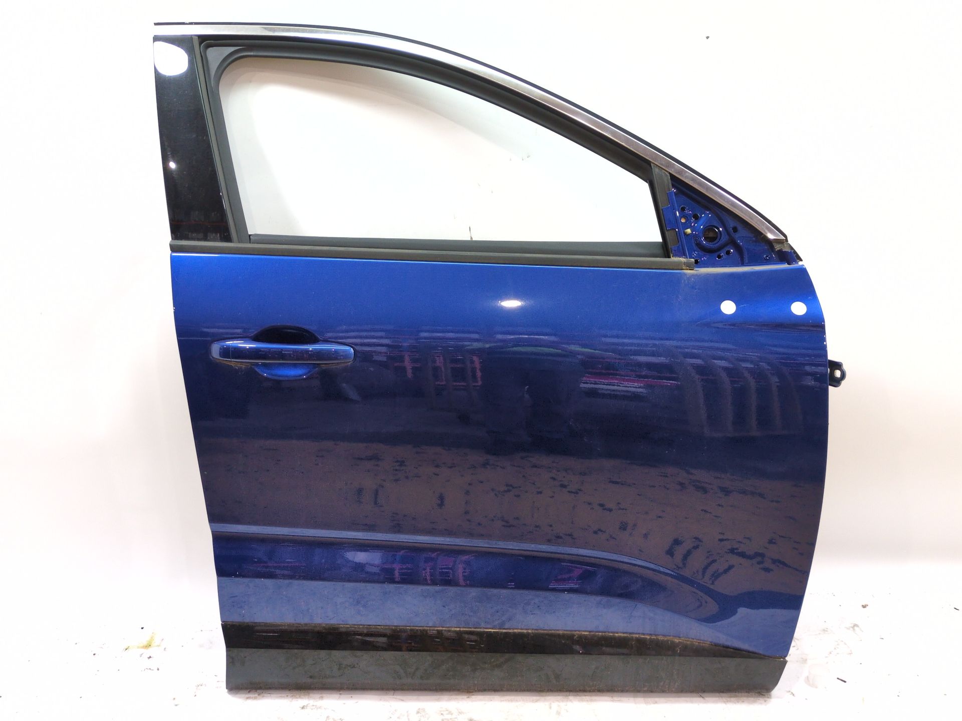 PUERTA DELANTERA DERECHA RENAULT AUSTRAL TCE 130