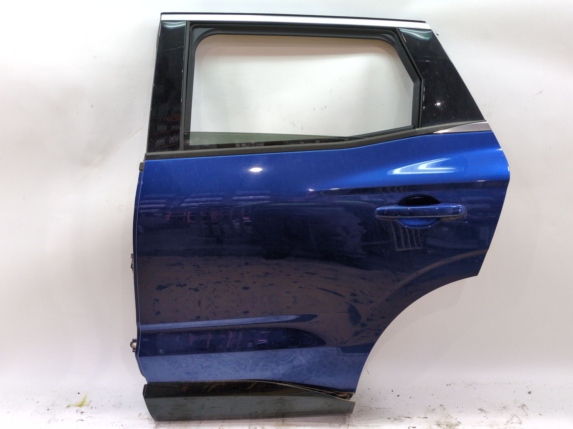 PUERTA TRASERA IZQUIERDA RENAULT AUSTRAL TCE 130