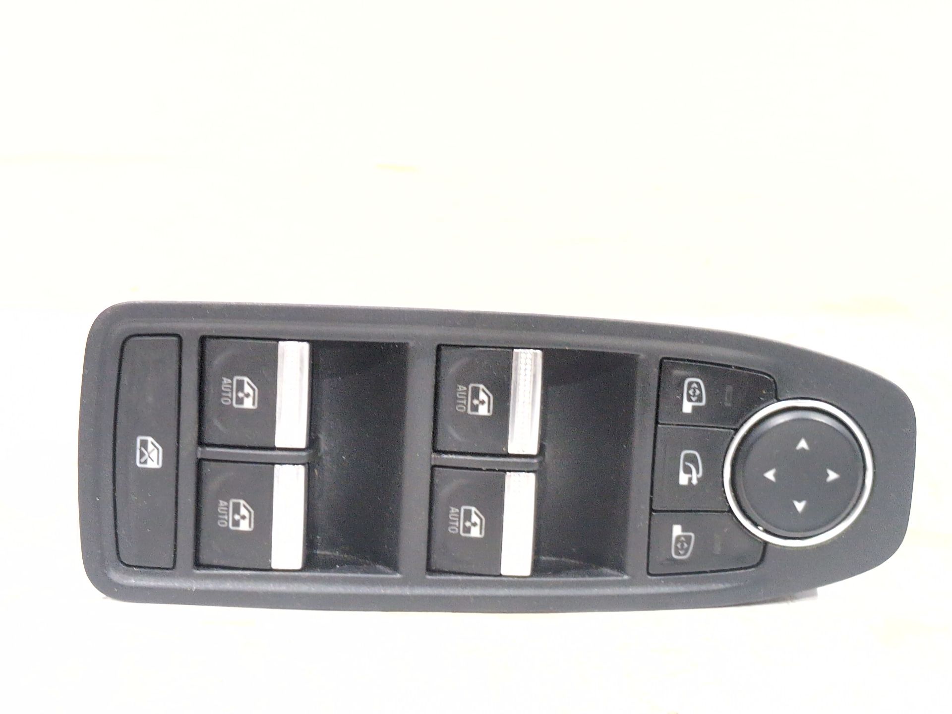 MANDO ELEVALUNAS DELANTERO IZQUIERDO RENAULT CLIO V (B7_) 1.5 BLUE DCI 100 (B7AD) - 254015831r