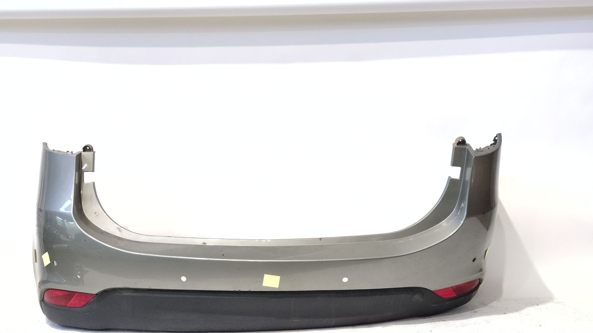 PARAGOLPES TRASERO KIA CARENS IV 1.7 CRDI - 86611A4010