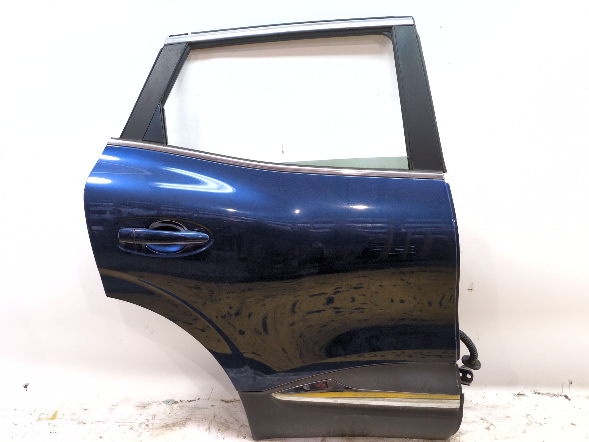 PUERTA TRASERA DERECHA RENAULT KADJAR (HA_ HL_) 1.3 TCE 140
