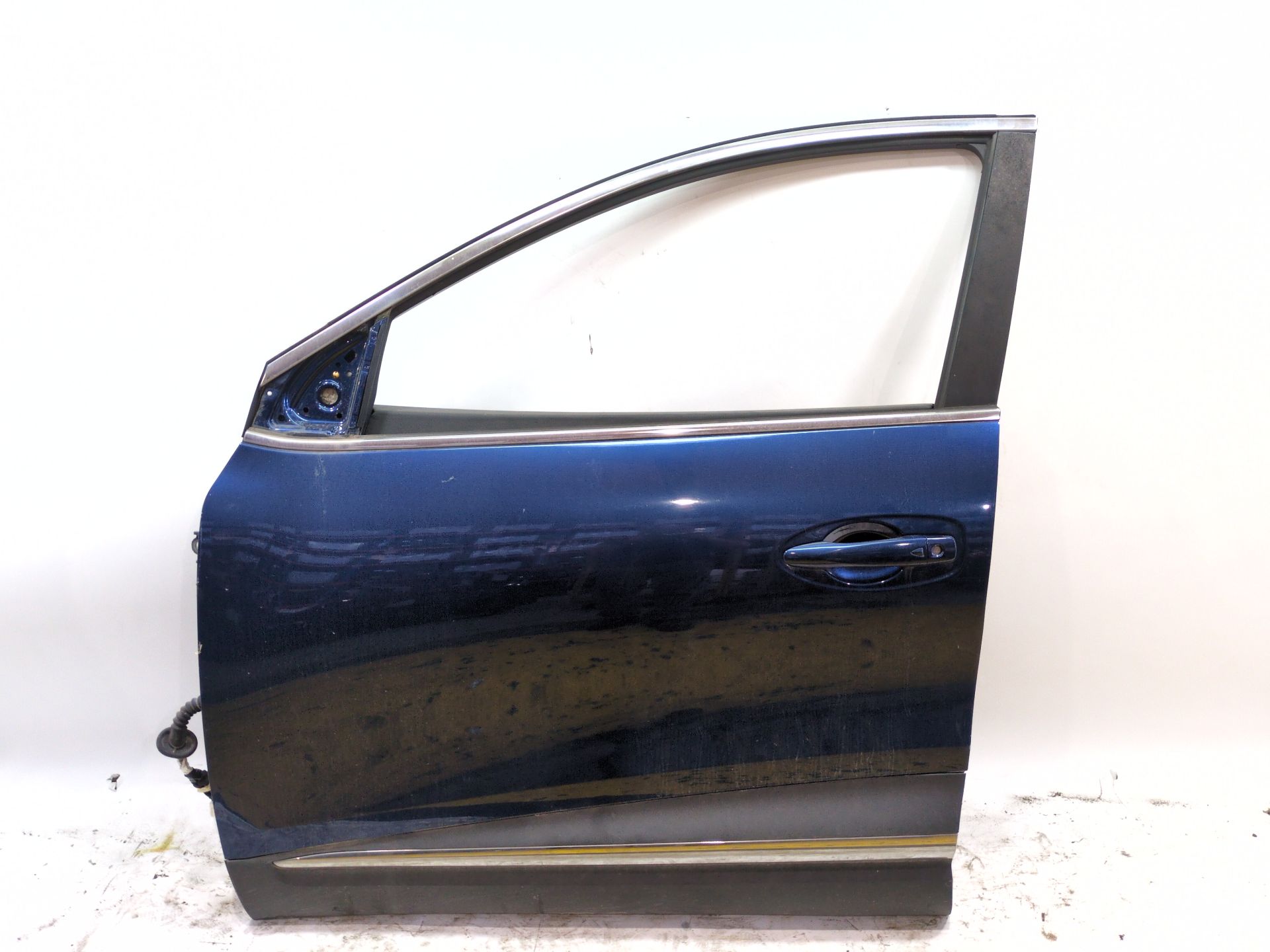 PUERTA DELANTERA IZQUIERDA RENAULT KADJAR (HA_ HL_) 1.3 TCE 140