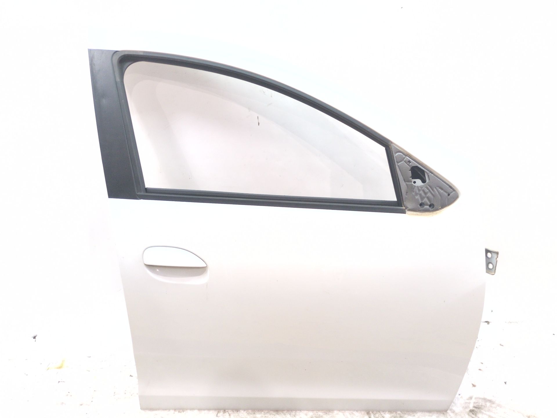 PUERTA DELANTERA DERECHA DACIA DUSTER (HM_) 1.5 DCI 115 4X4 (HMAD) - 801002450R