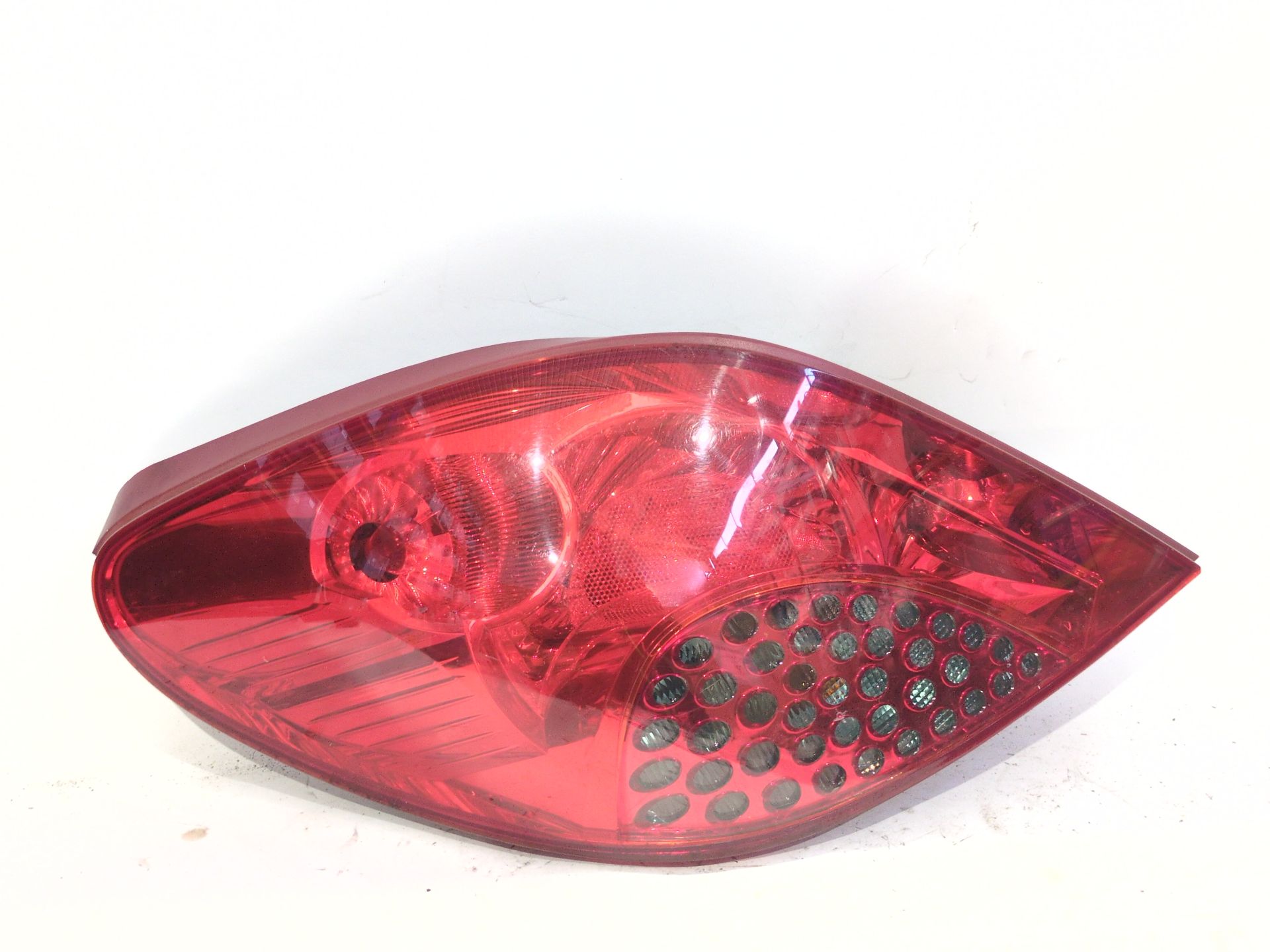 PILOTO TRASERO IZQUIERDO PEUGEOT 207 CC (WD_) 1.6 16V TURBO