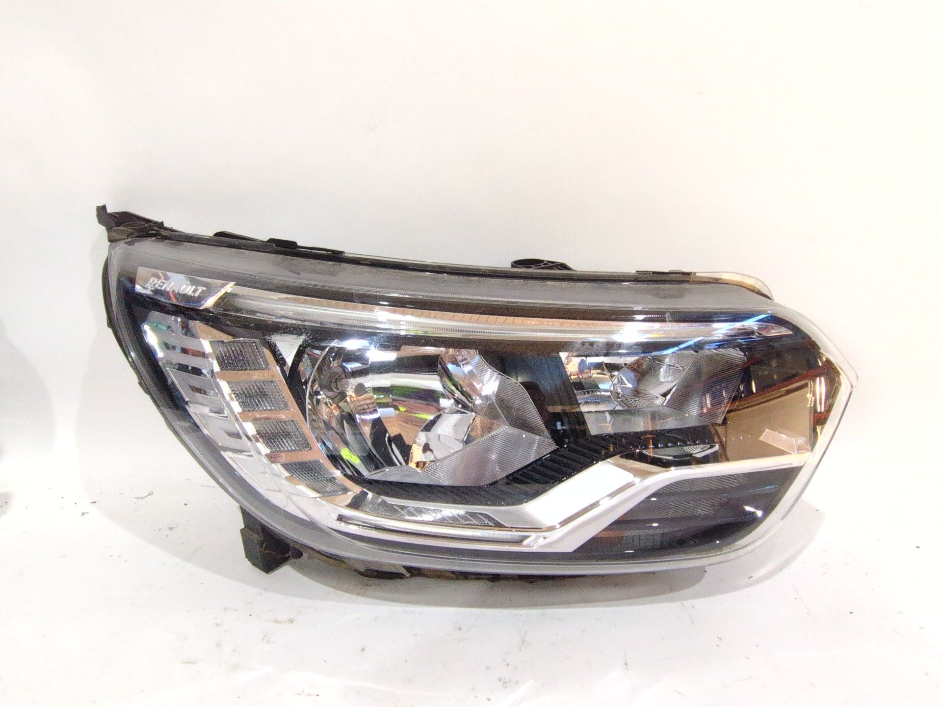 FARO DERECHO RENAULT EXPRESS FURGÓN/MONOSPACE 1.5 BLUE DCI 95 (F6AB)