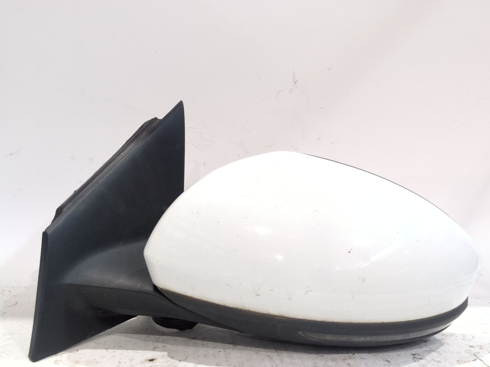RETROVISOR IZQUIERDO ELECTRICO RENAULT MEGANE IV HATCHBACK (B9A/M/N_) 1.5 BLUE DCI 115 (B9A6)