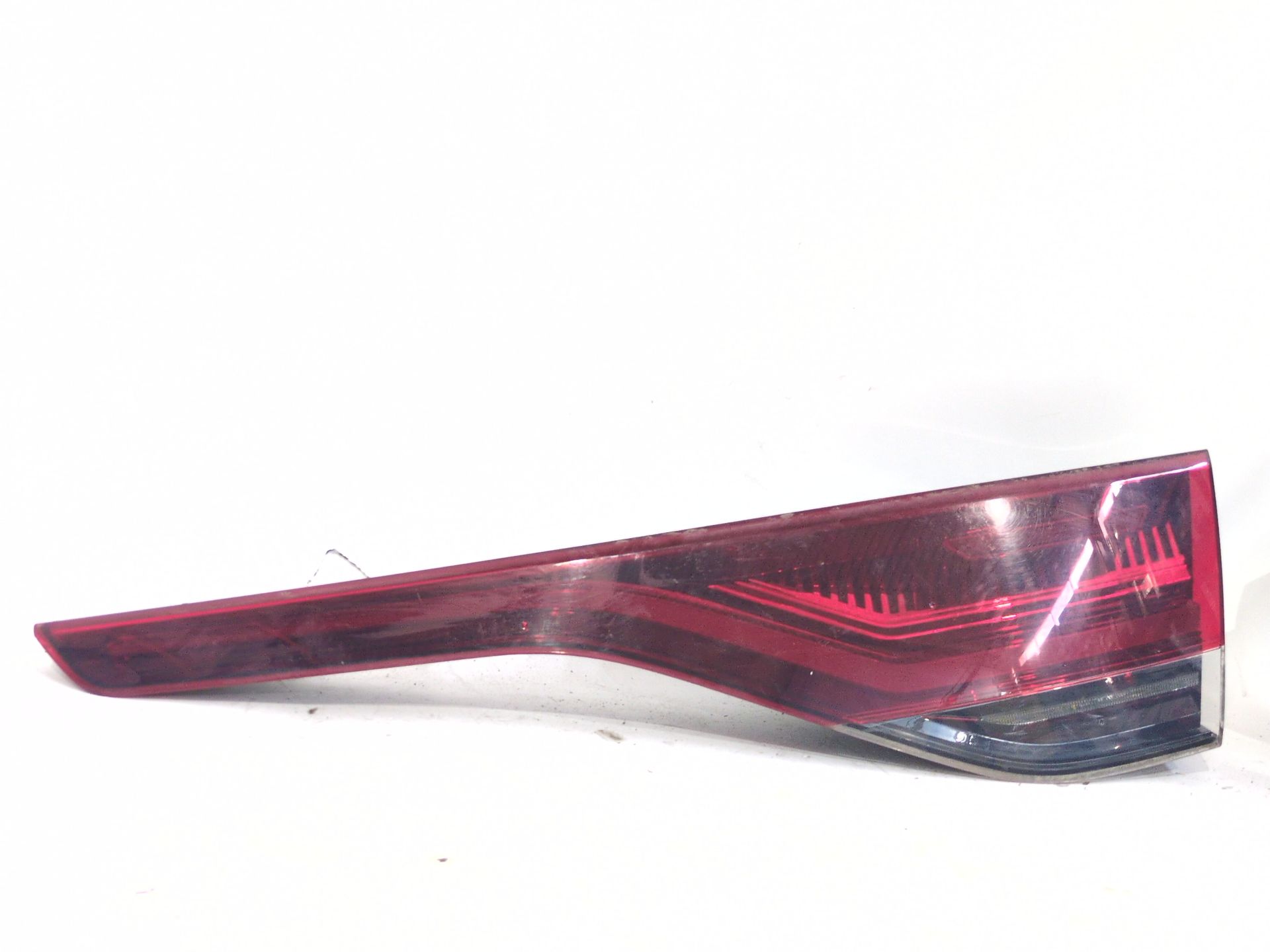 PILOTO TRASERO DERECHO INTERIOR RENAULT MEGANE IV HATCHBACK (B9A/M/N_) 1.5 BLUE DCI 115 (B9A6)