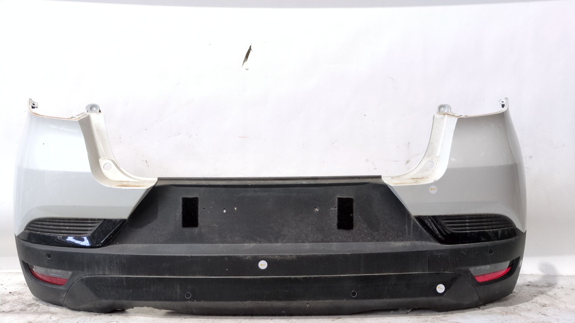 PARAGOLPES TRASERO RENAULT CAPTUR II (HF_) TCE 140 (HFN0)